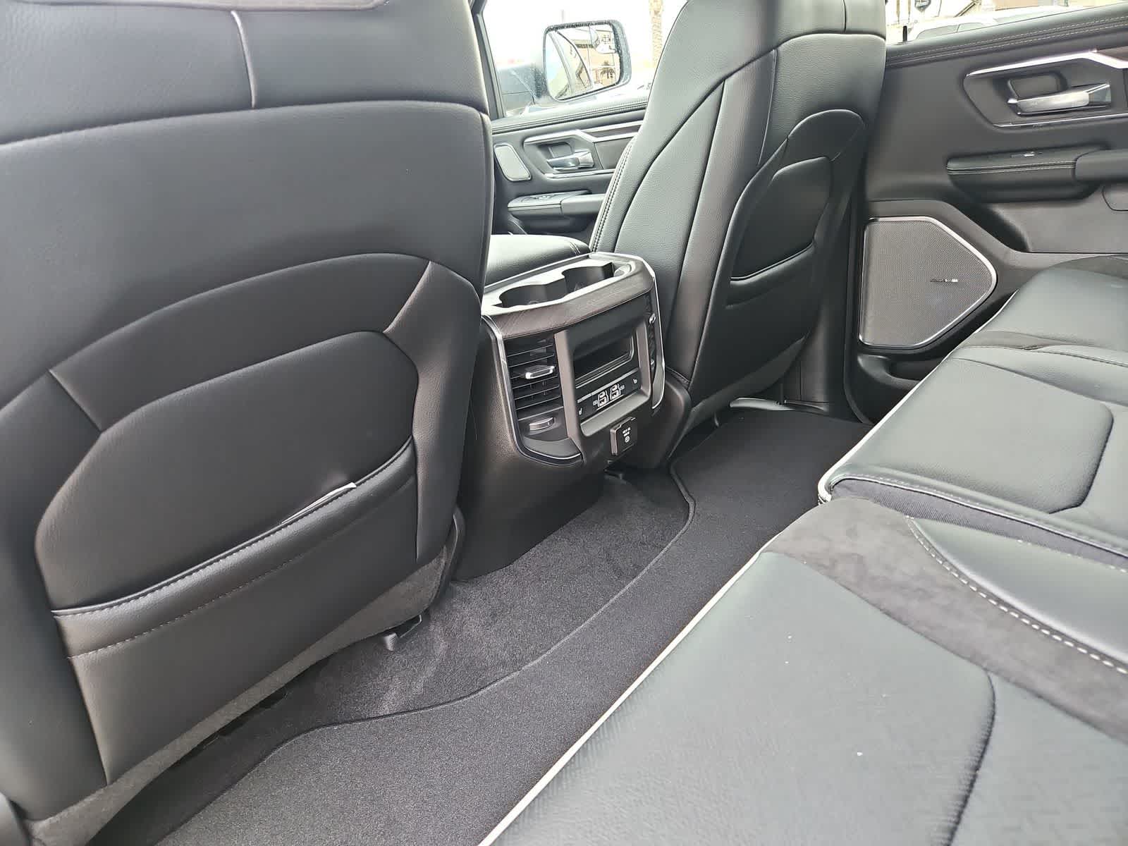 Thumbnail: 2026 RAM 1500 - 19