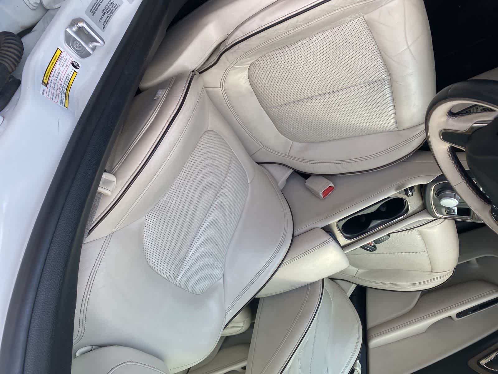 Thumbnail: 2015 Chrysler 200 - 14