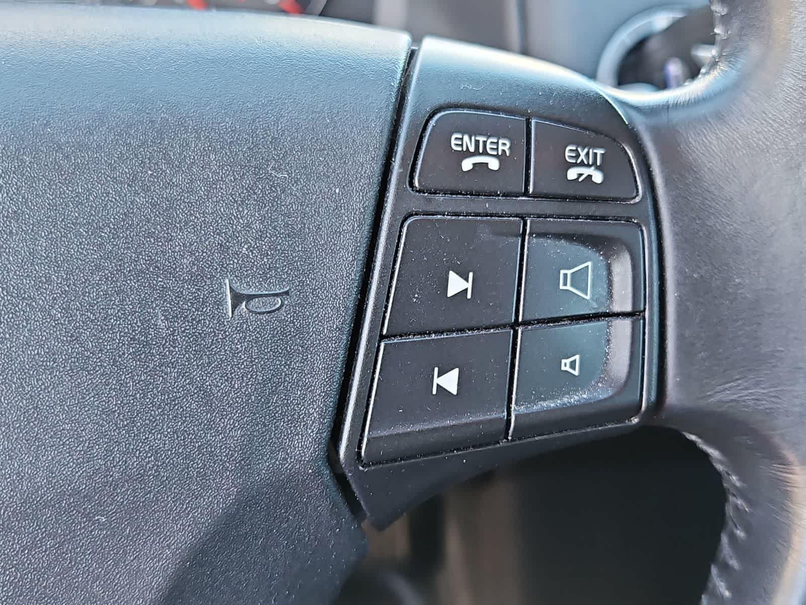 Thumbnail: 2009 Volvo C30 - 22