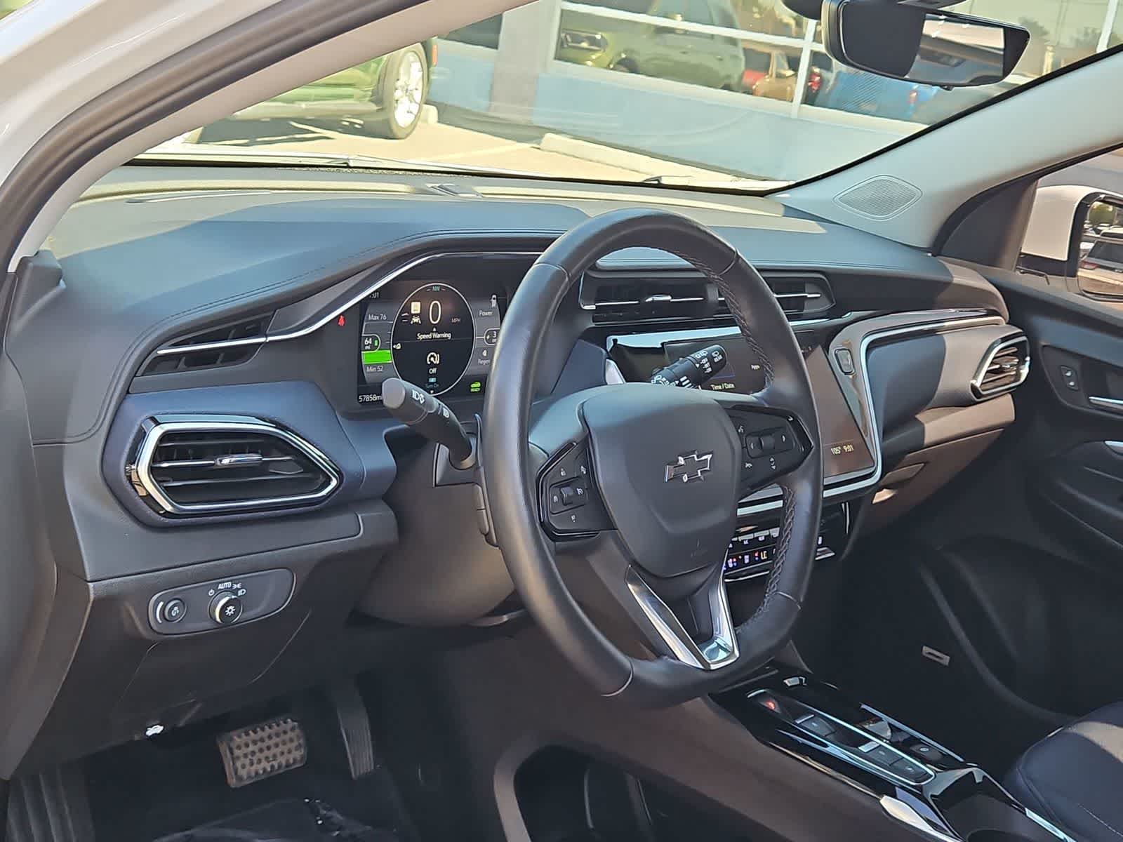 2022 Chevrolet Bolt EUV Premier 11