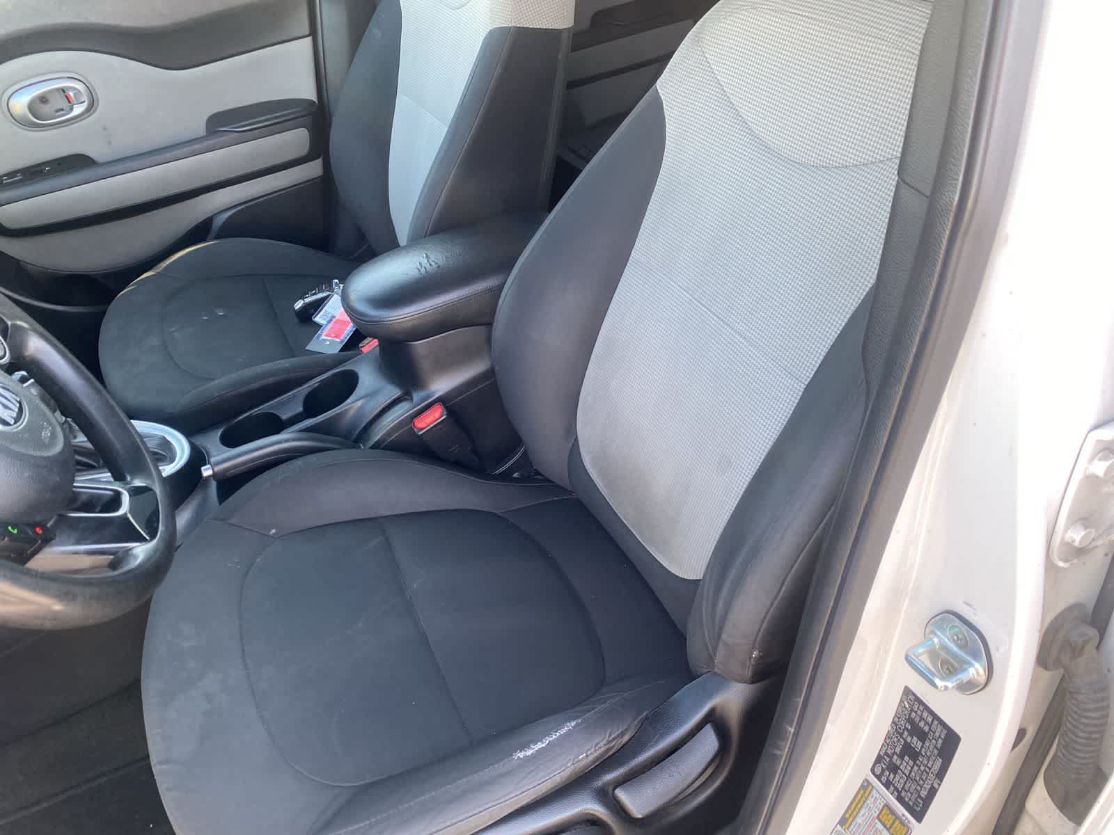 Thumbnail: 2014 Kia Soul - 11