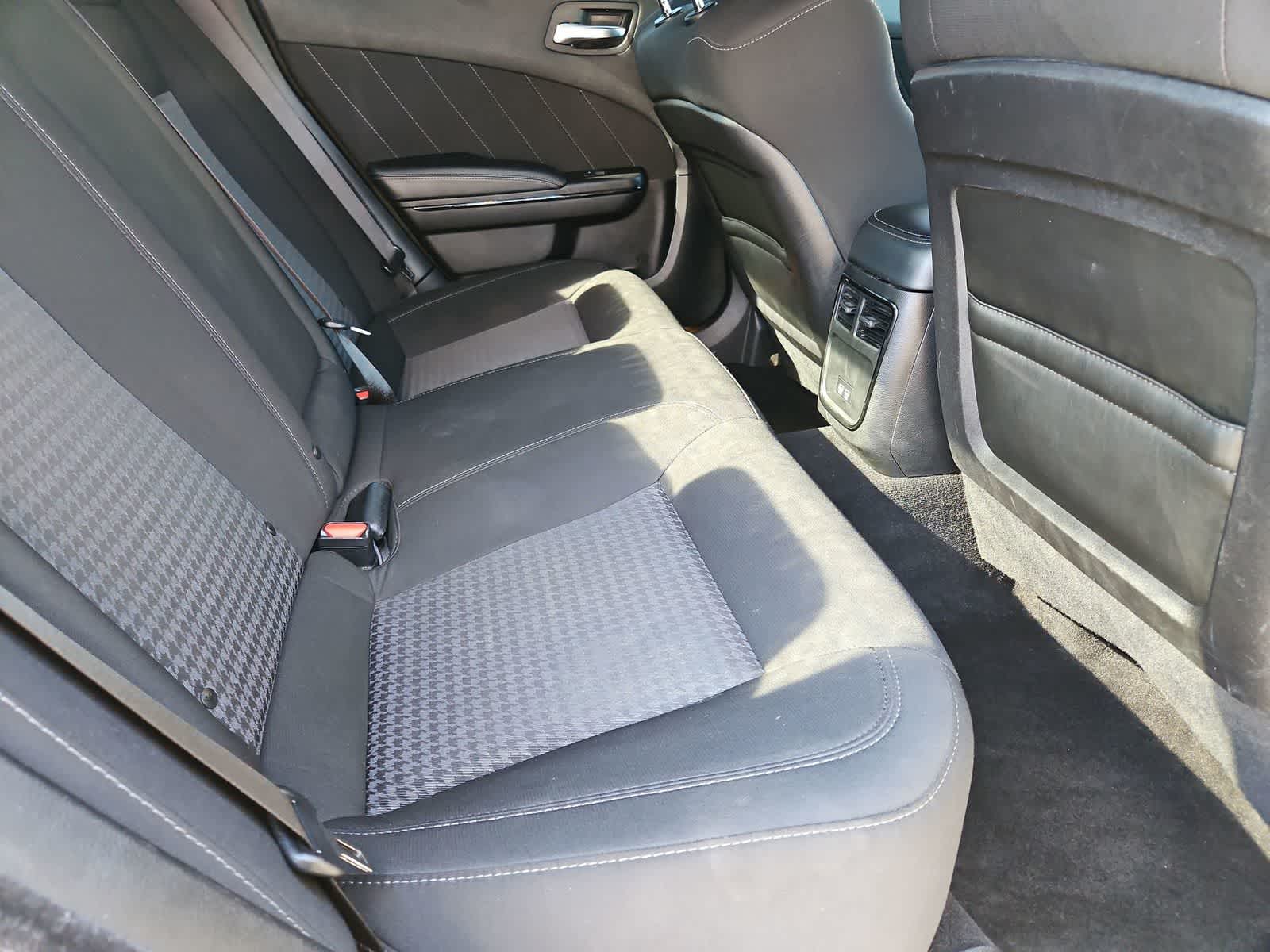 Thumbnail: 2022 Dodge Charger - 21