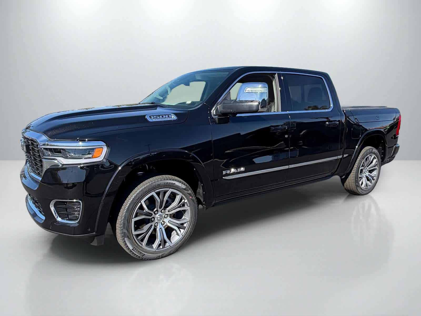 Thumbnail: 2026 RAM 1500 - 10