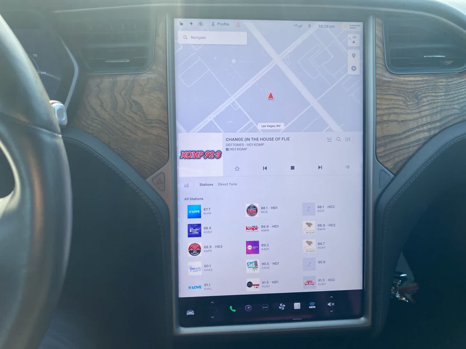 Thumbnail: 2020 Tesla Model S - 16