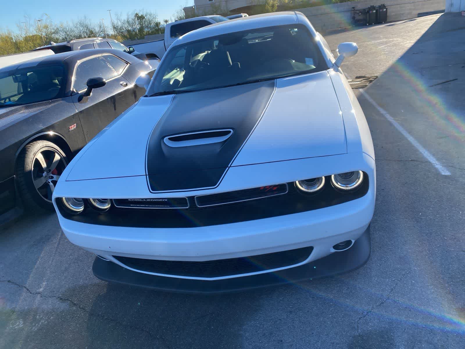 Thumbnail: 2019 Dodge Challenger - 2