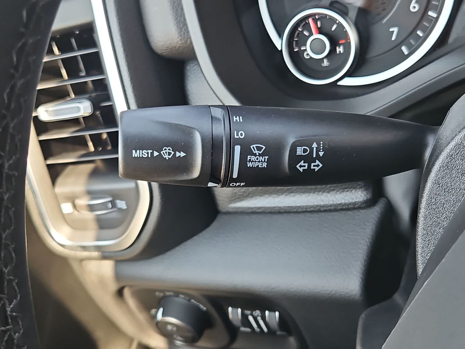 Thumbnail: 2026 RAM 1500 - 26