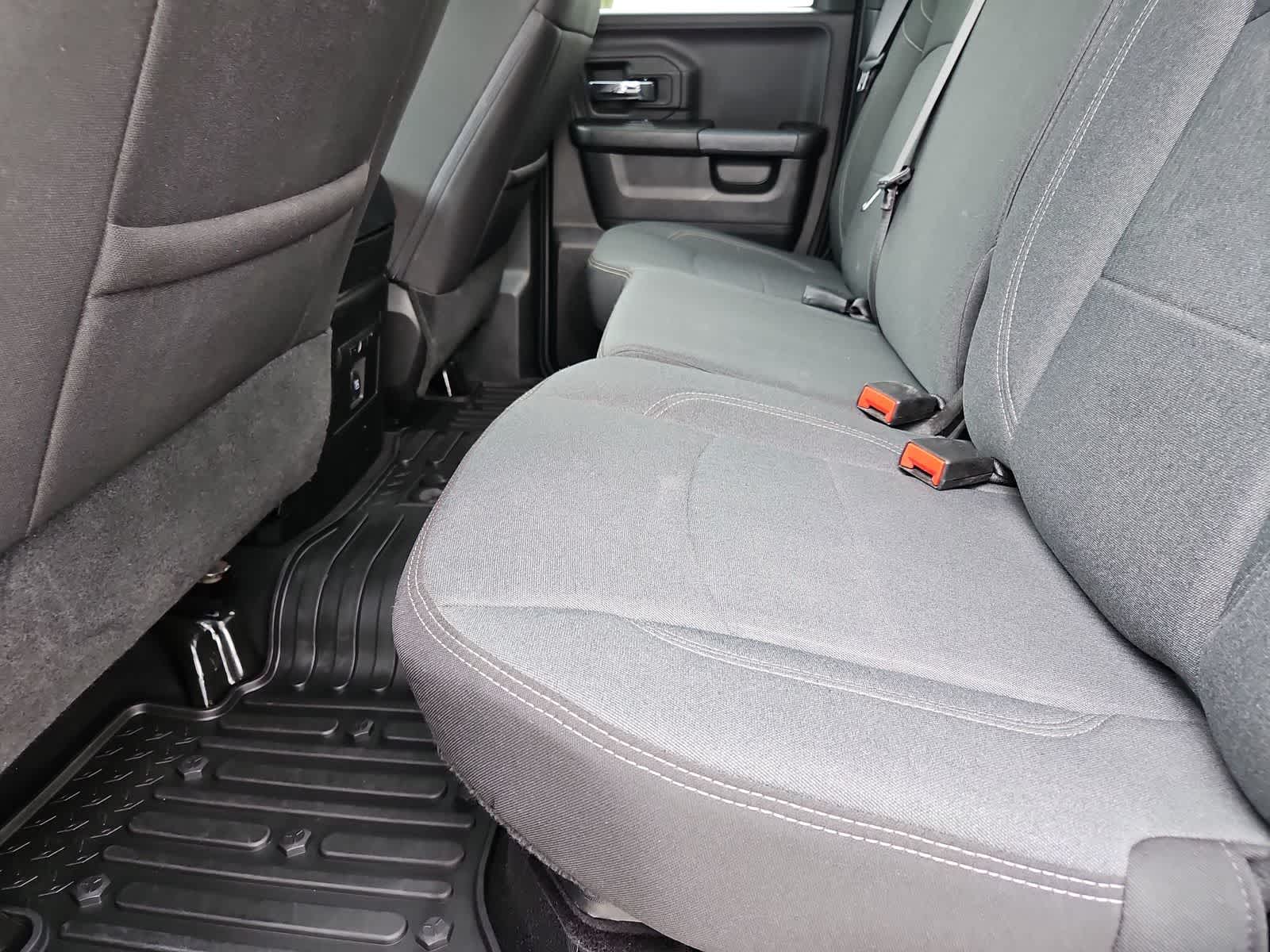 Thumbnail: 2024 RAM 1500 Classic - 20