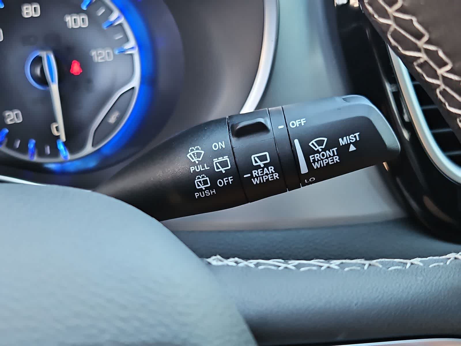 Thumbnail: 2026 Chrysler Pacifica - 25