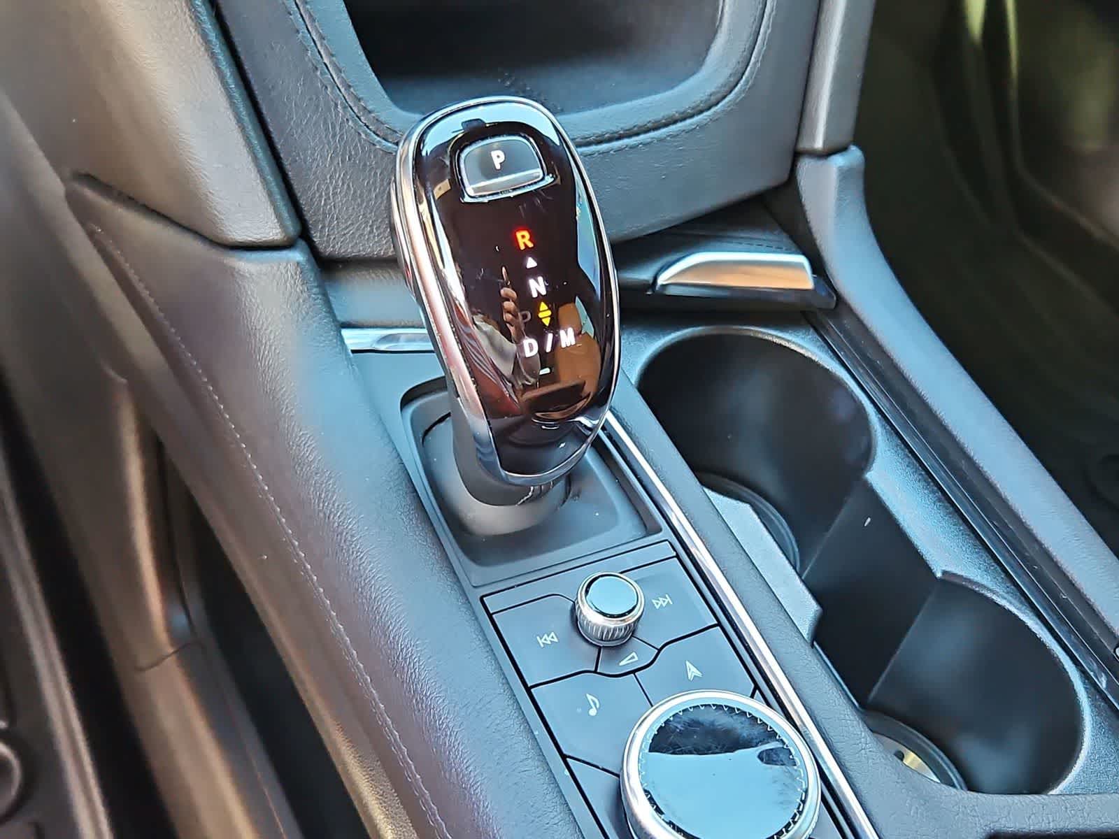 Thumbnail: 2023 Cadillac XT5 - 33