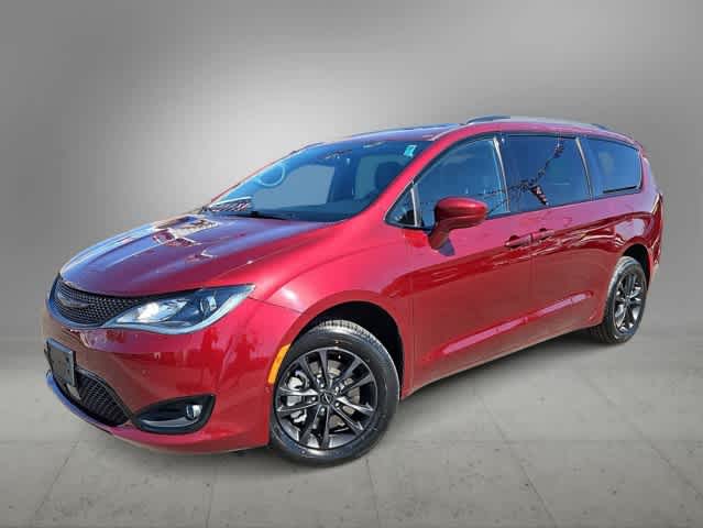 Thumbnail: 2020 Chrysler Pacifica - 1
