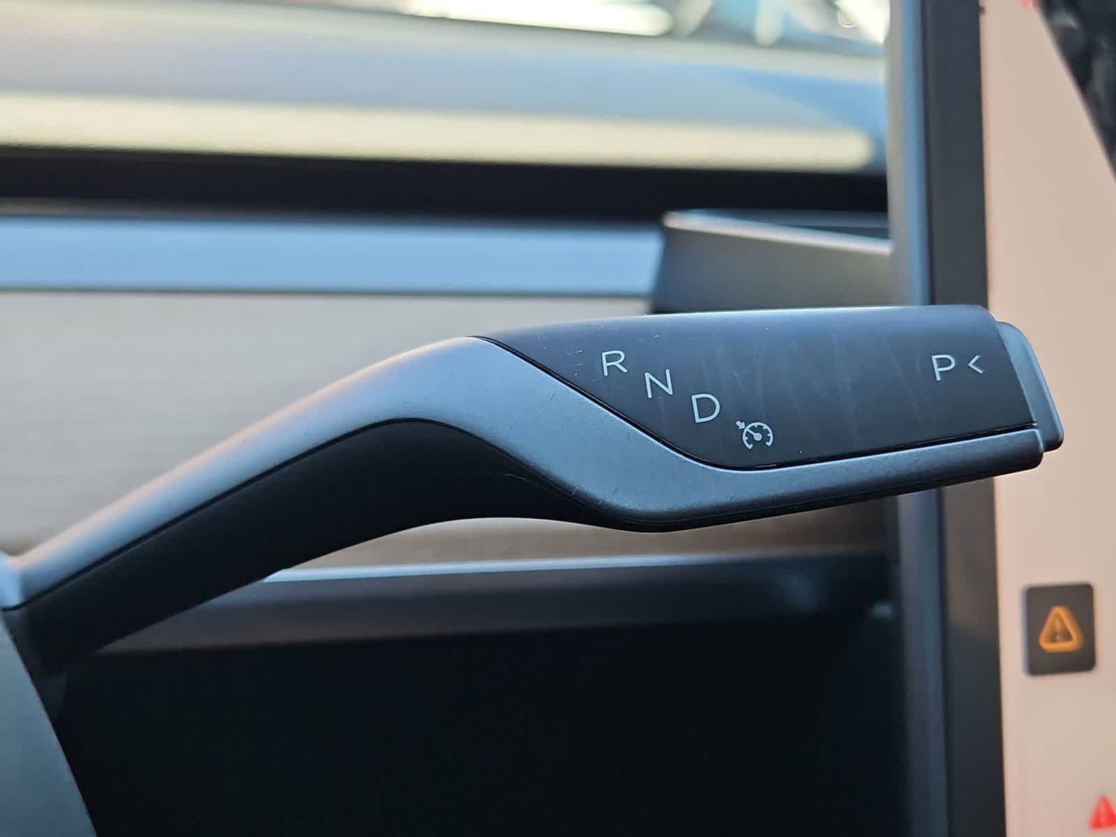 Thumbnail: 2022 Tesla Model 3 - 29
