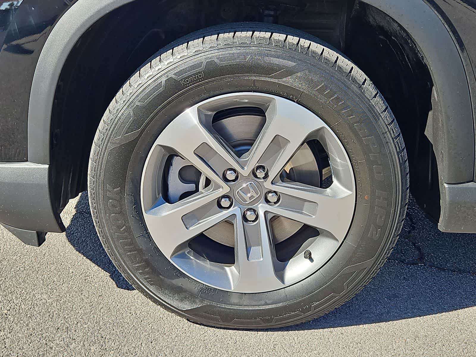 Thumbnail: 2024 Honda Pilot - 16