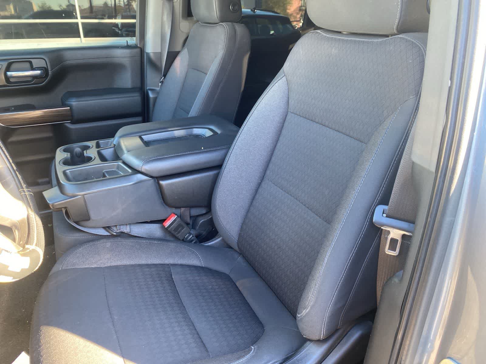 Thumbnail: 2020 Chevrolet Silverado 1500 - 11