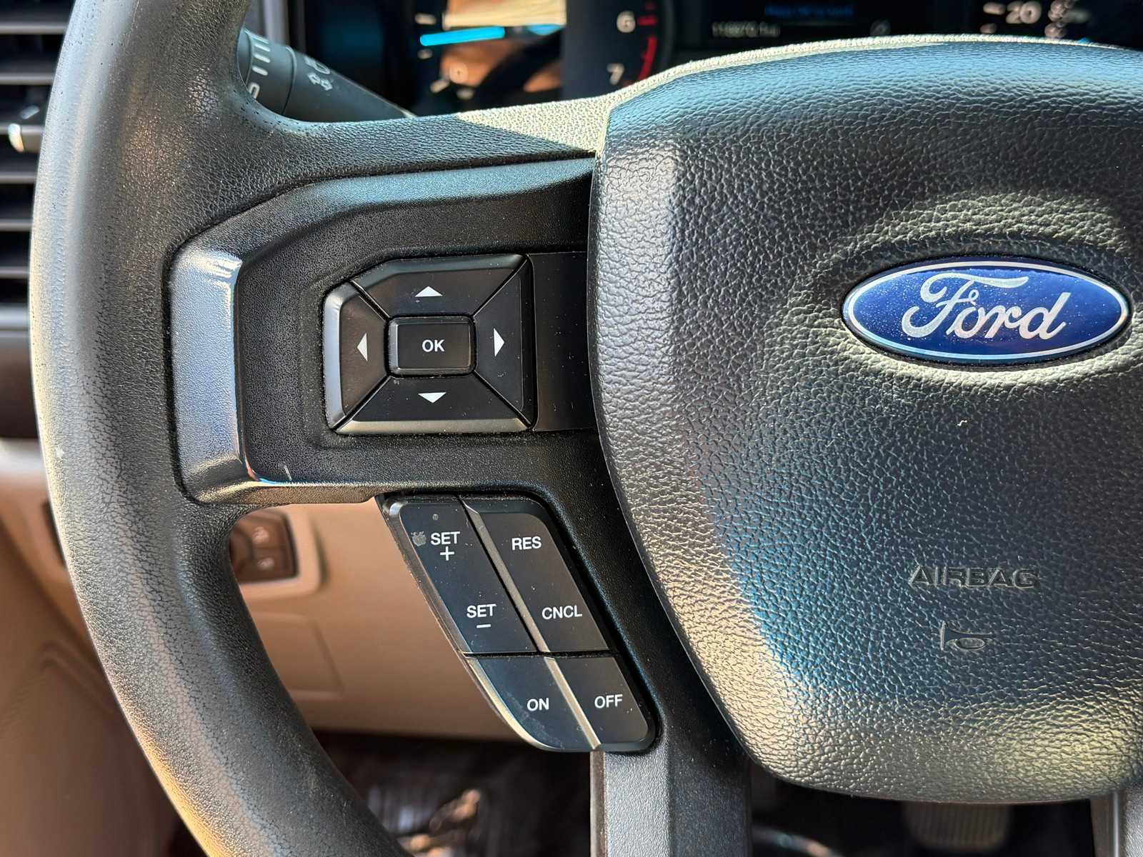 Thumbnail: 2019 Ford F-150 - 16