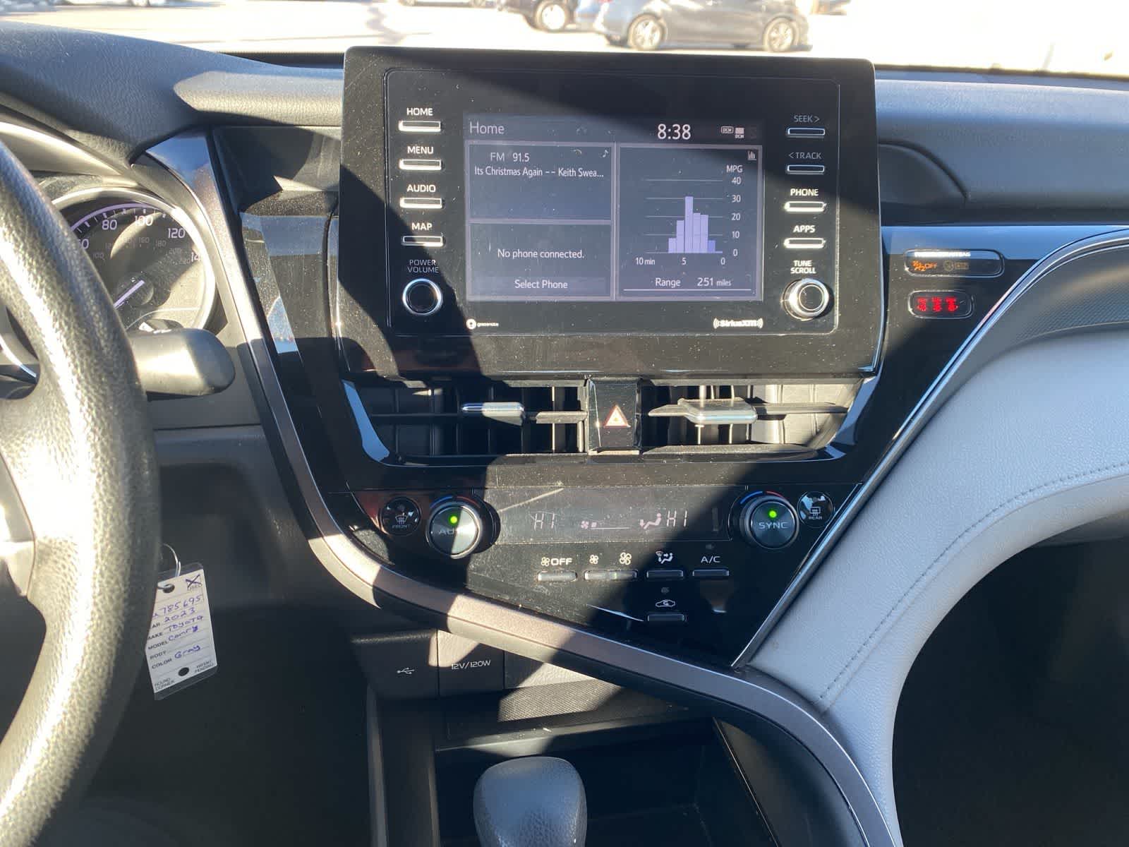 Thumbnail: 2023 Toyota Camry - 14