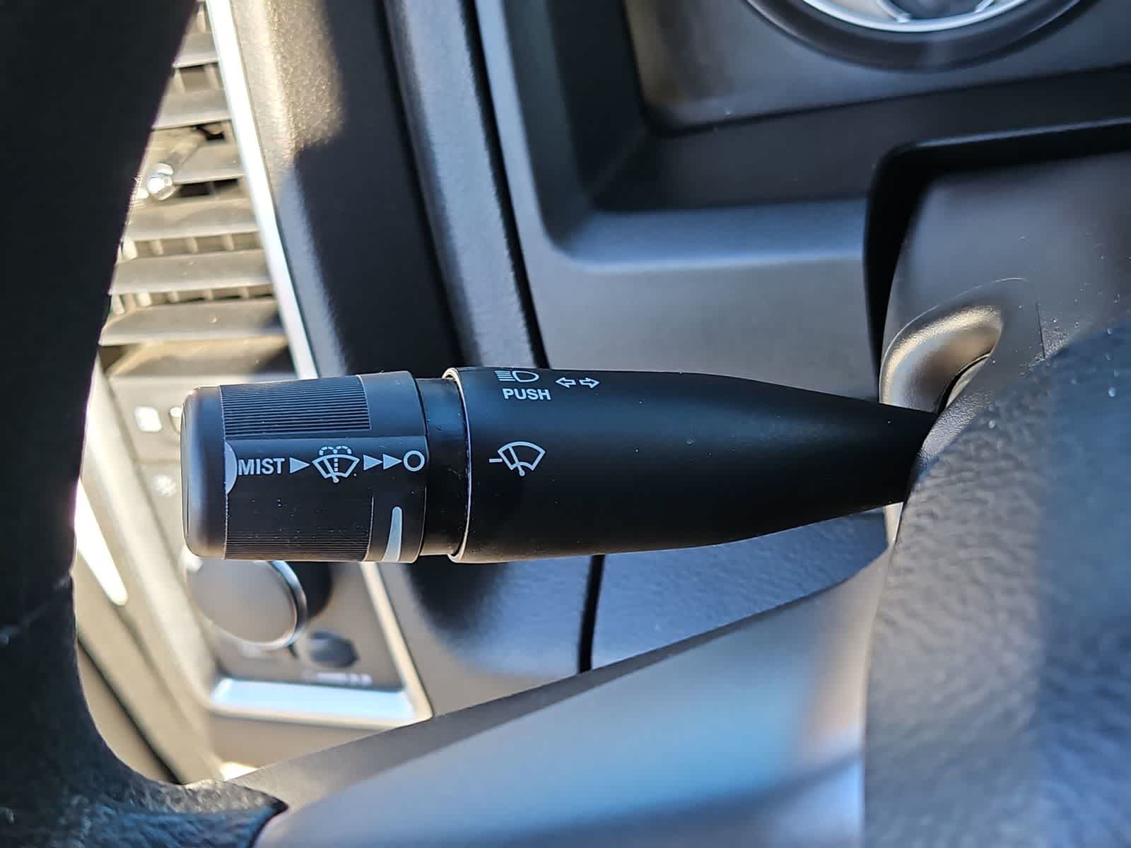 Thumbnail: 2024 RAM 1500 Classic - 25