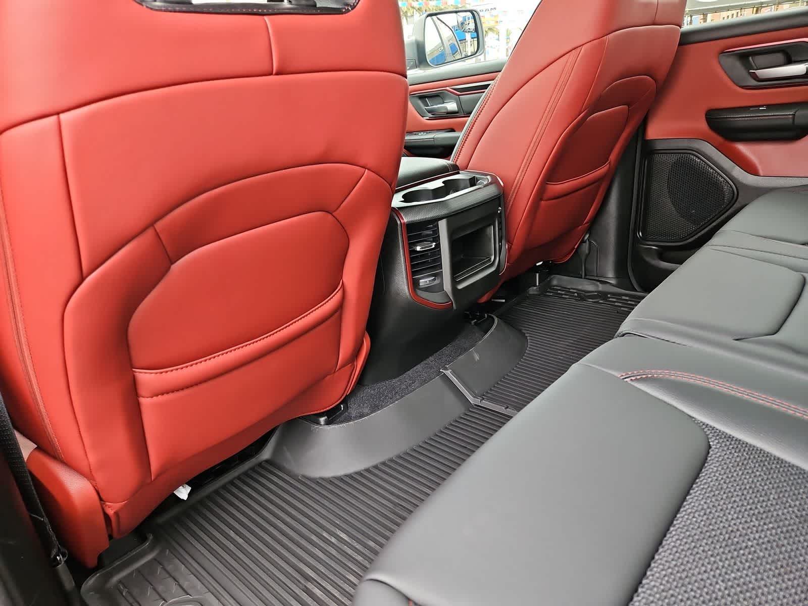 Thumbnail: 2026 RAM 1500 - 19