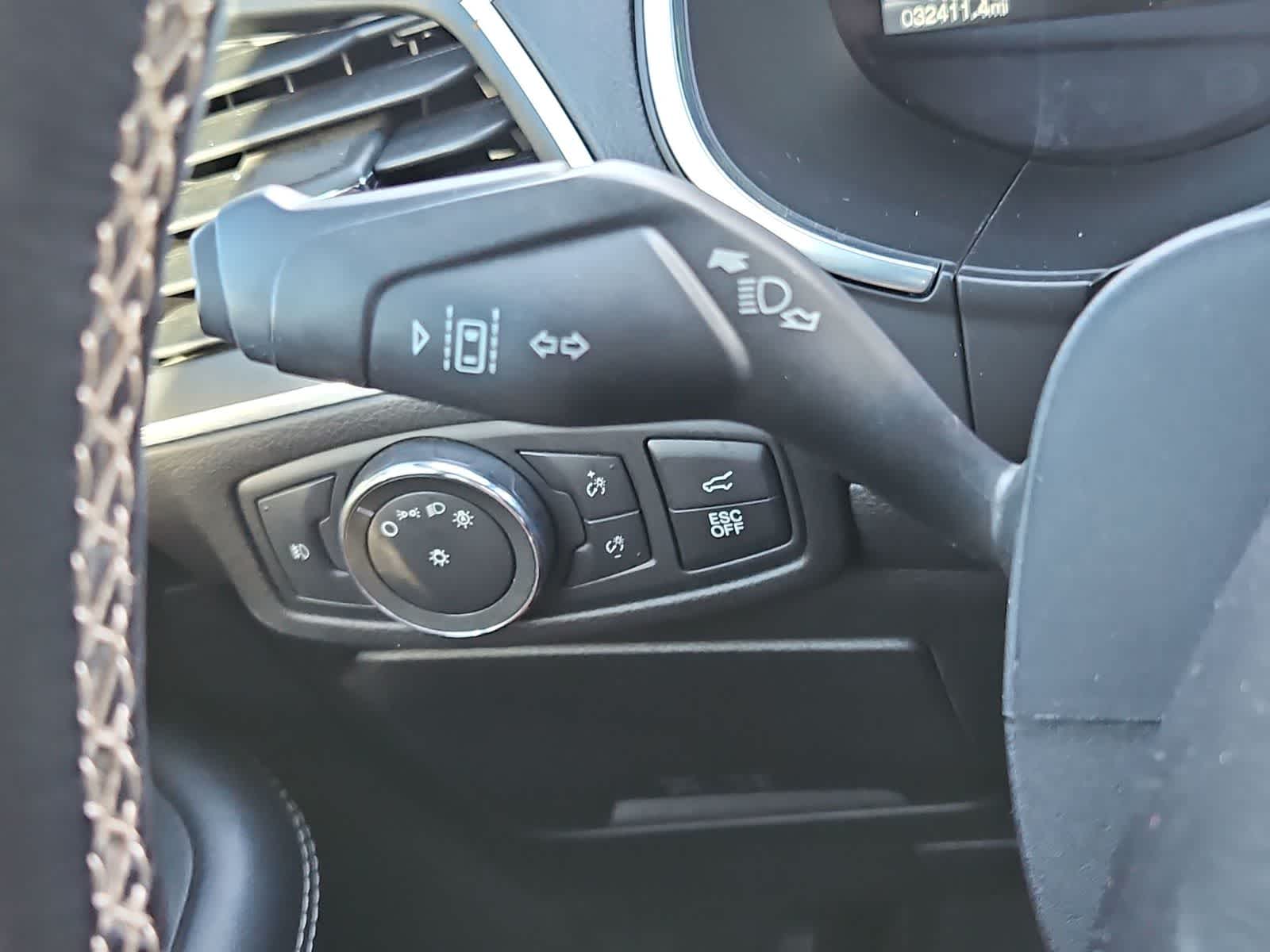 Thumbnail: 2021 Ford Edge - 27