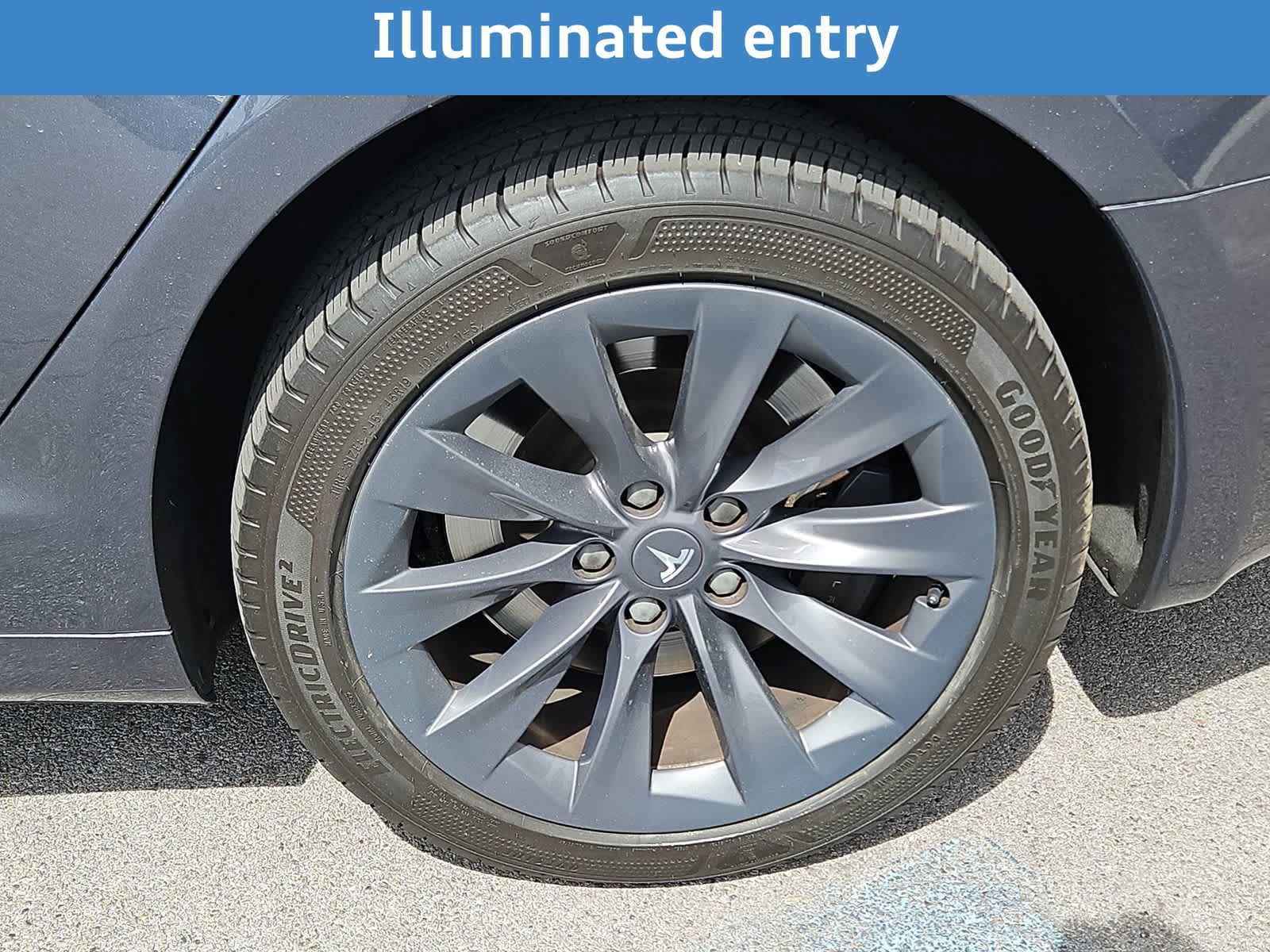 Thumbnail: 2020 Tesla Model S - 16