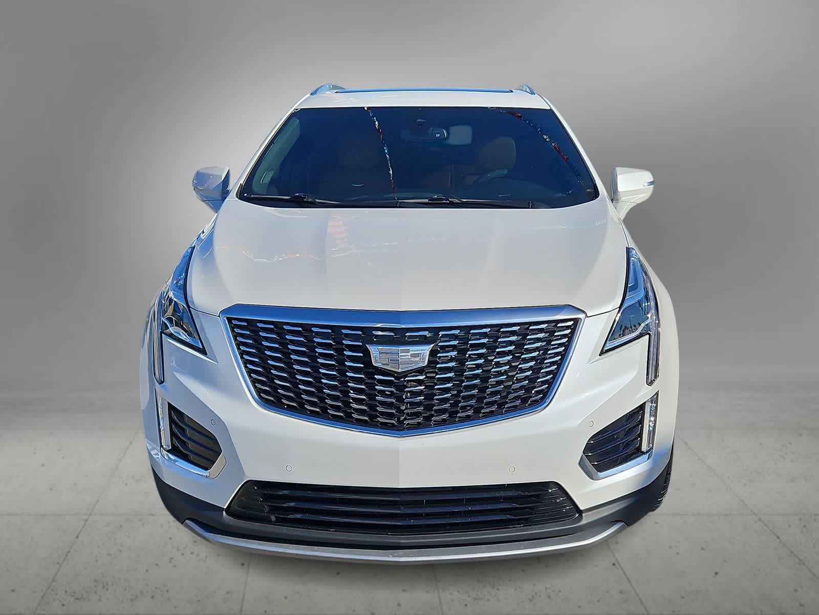 Thumbnail: 2023 Cadillac XT5 - 4