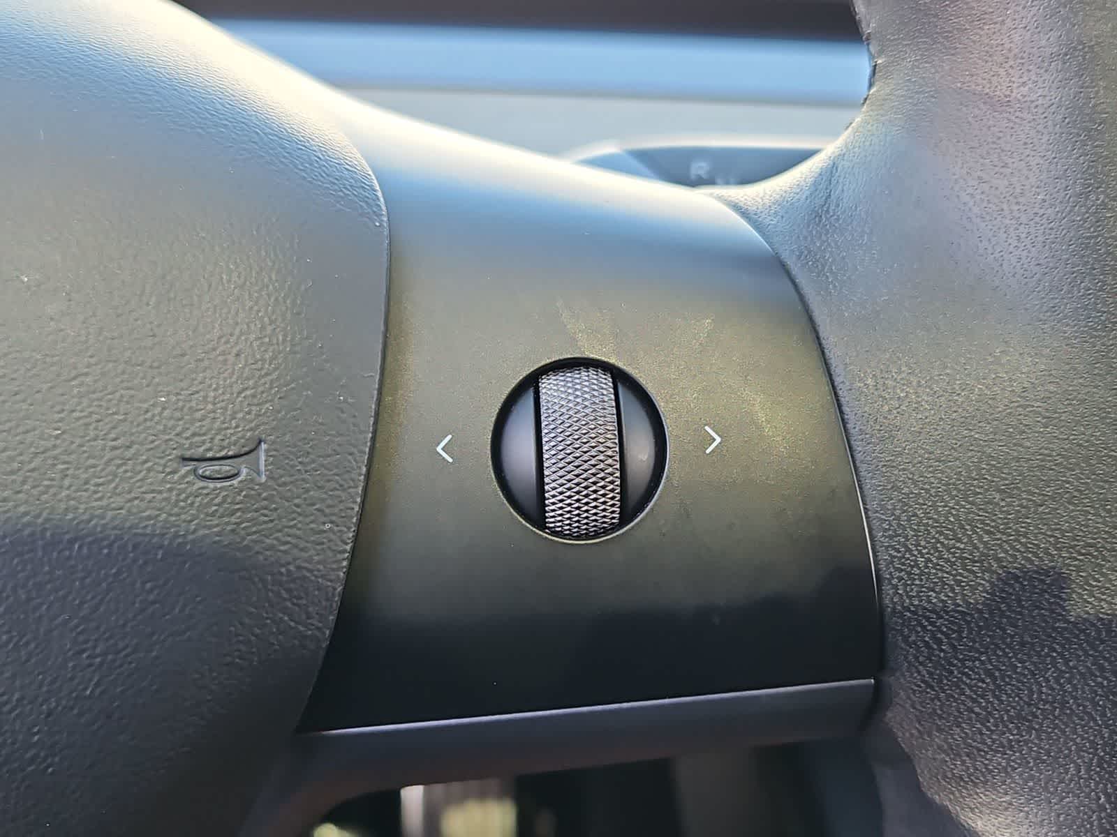 Thumbnail: 2022 Tesla Model 3 - 22