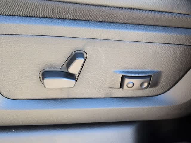 Thumbnail: 2026 RAM 2500 - 17