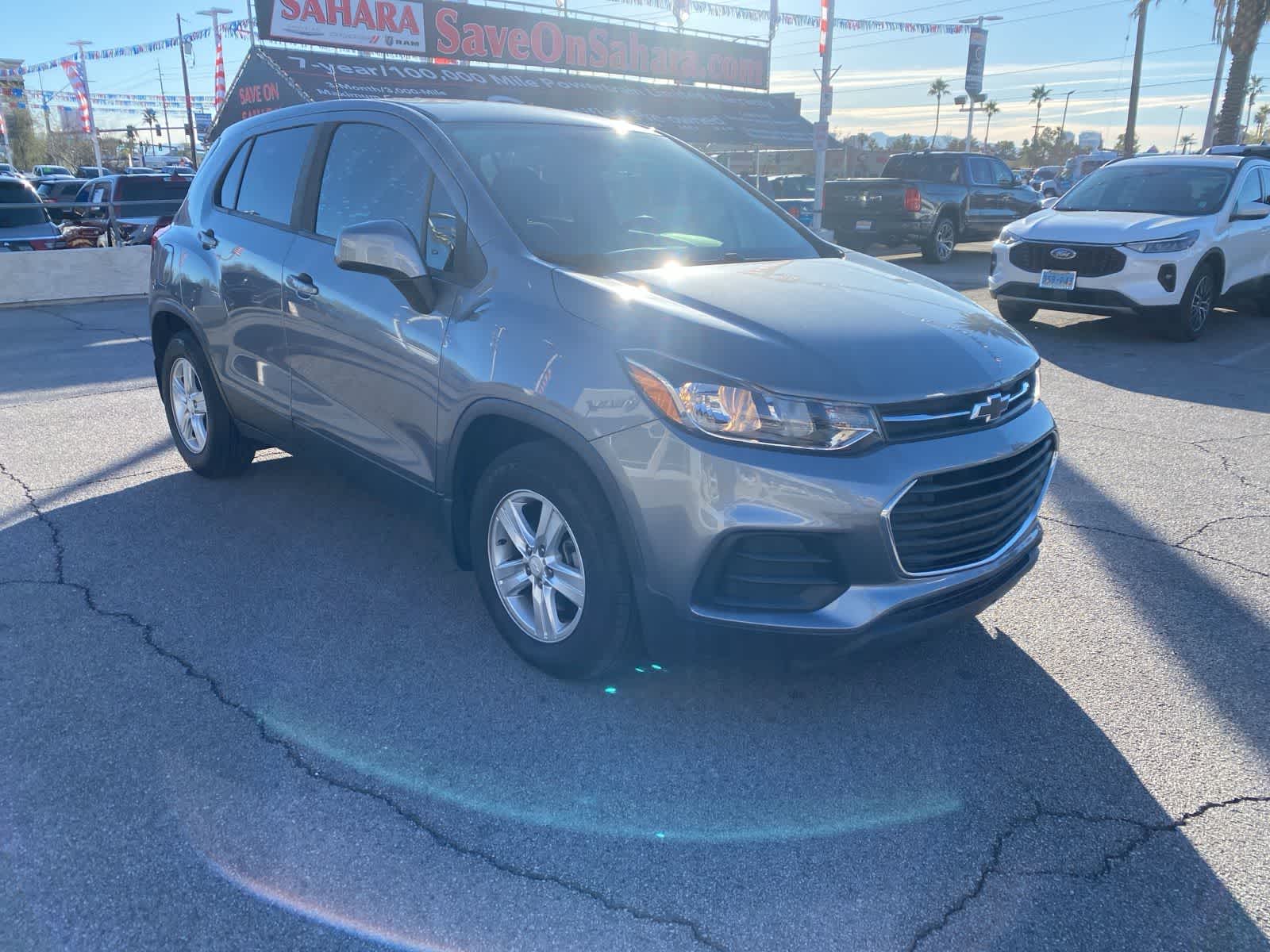 Thumbnail: 2020 Chevrolet Trax - 4