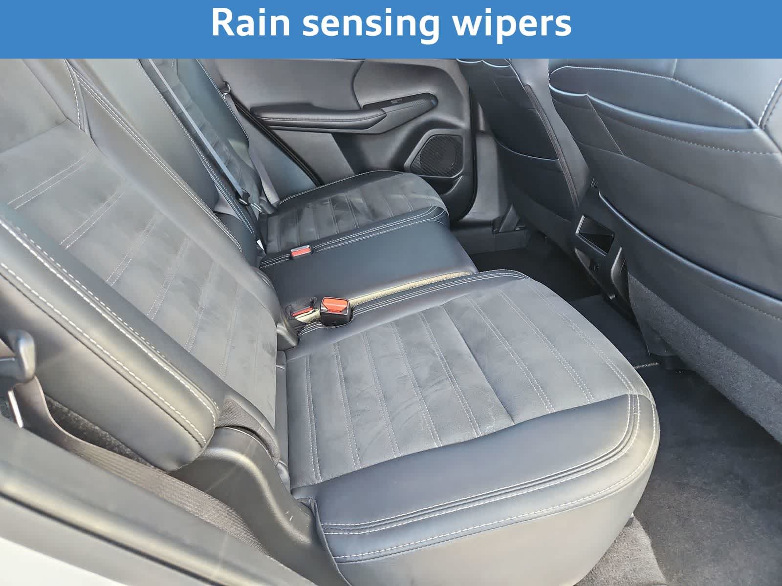 Thumbnail: 2024 Mitsubishi Outlander - 22