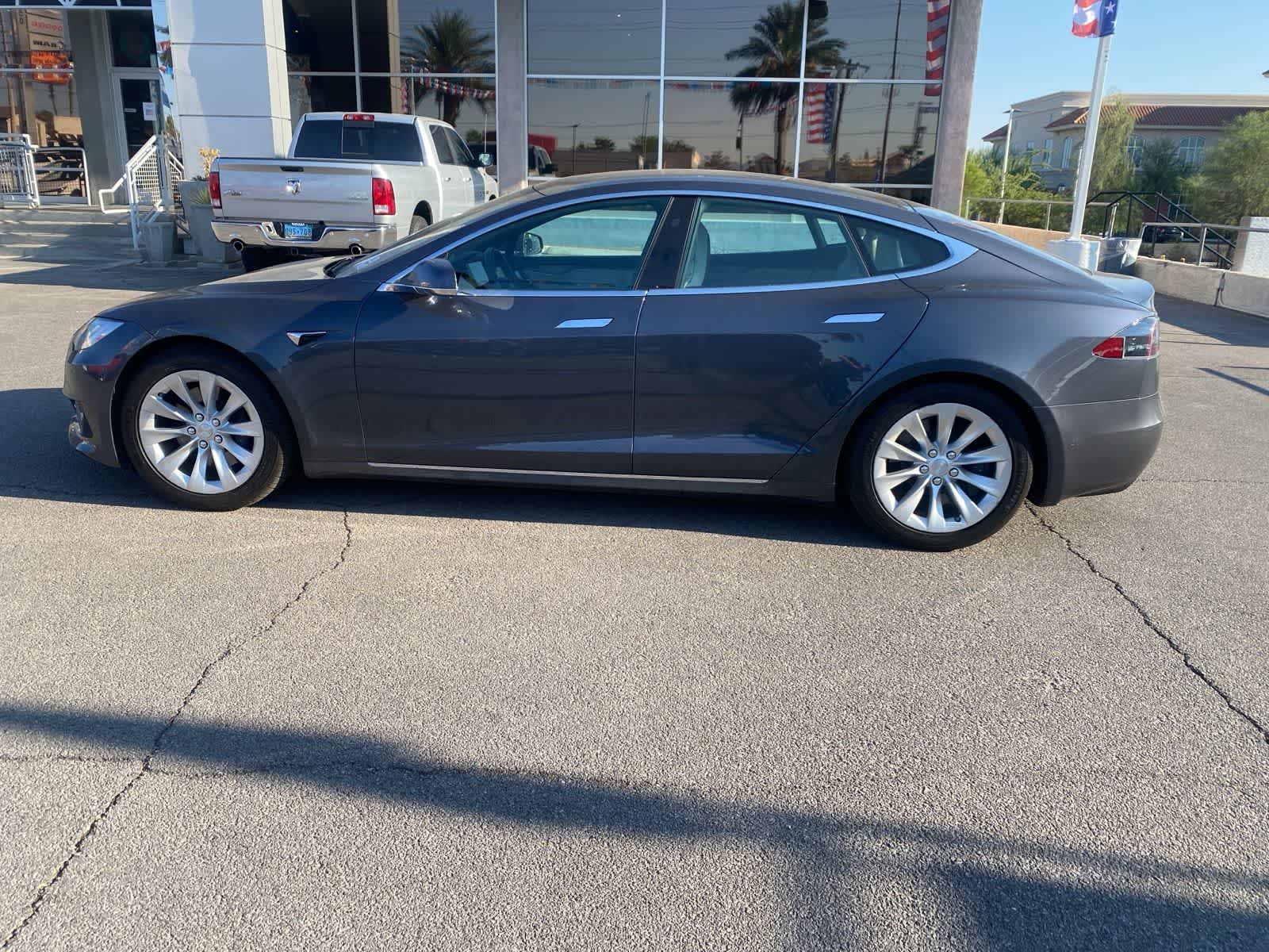 Thumbnail: 2019 Tesla Model S - 10