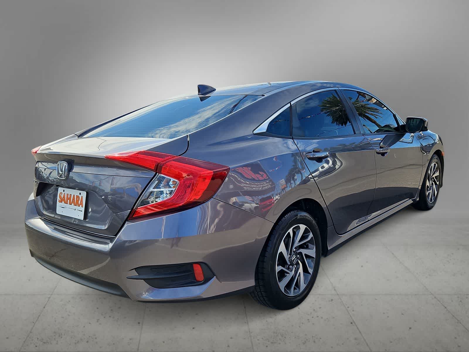 Thumbnail: 2017 Honda Civic - 9