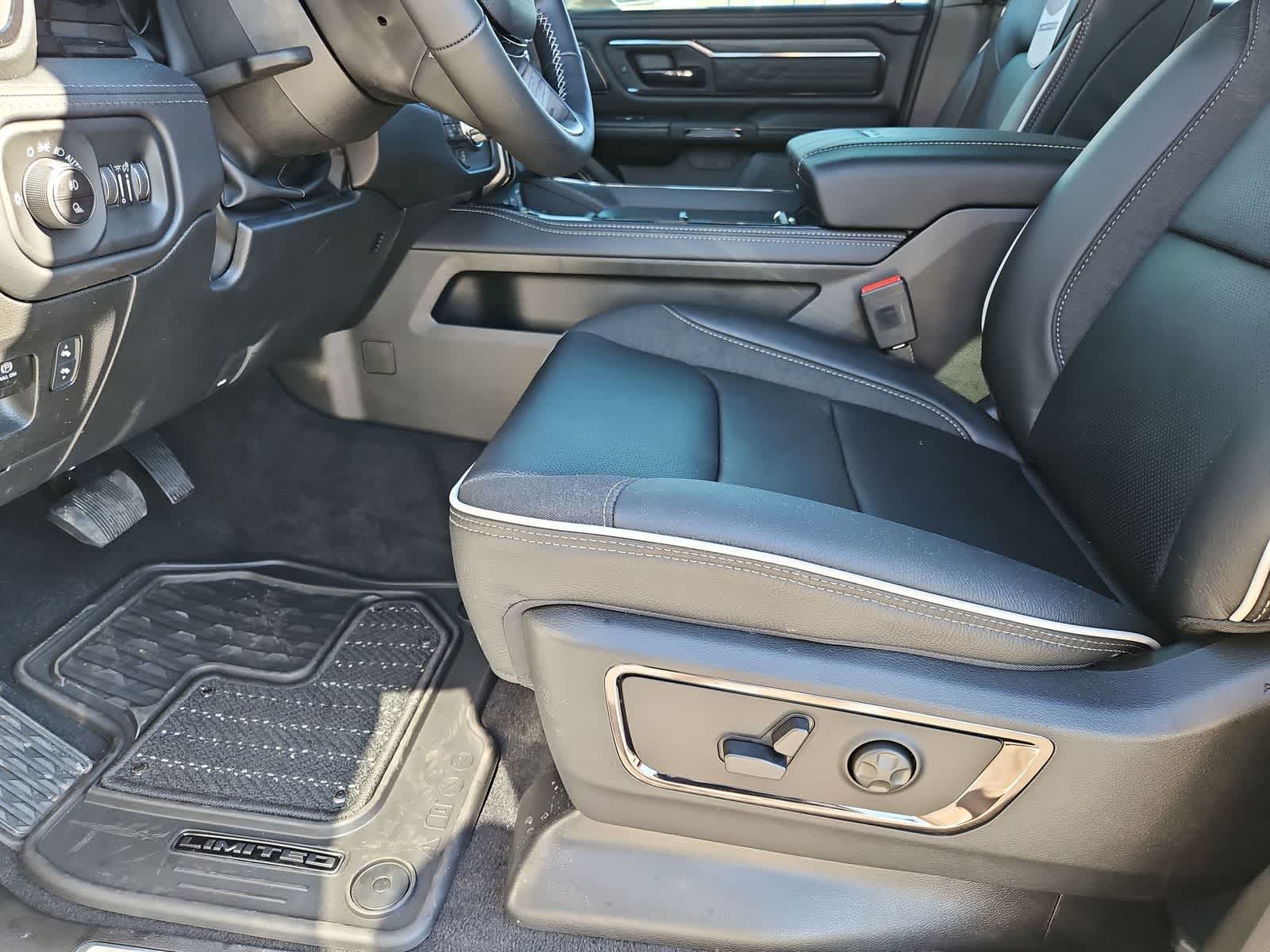 Thumbnail: 2026 RAM 1500 - 15