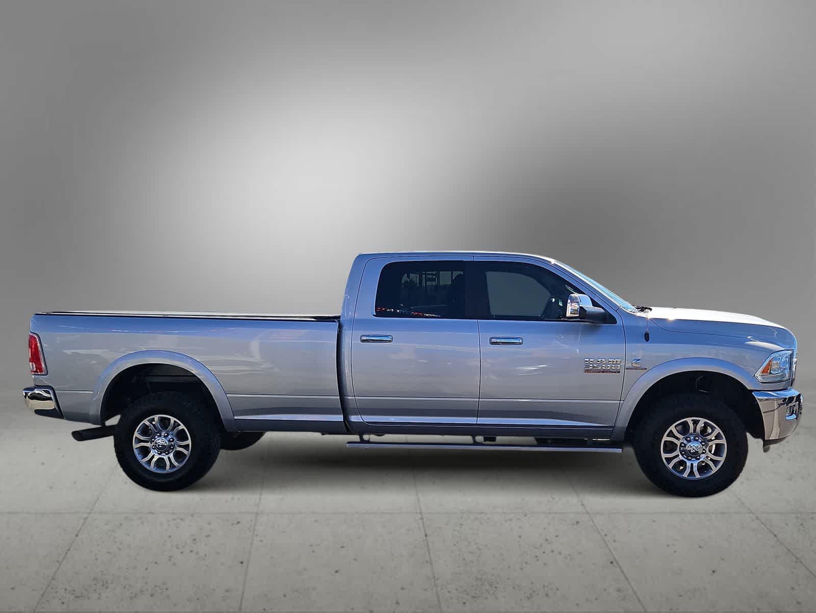 Thumbnail: 2016 RAM 3500 - 10
