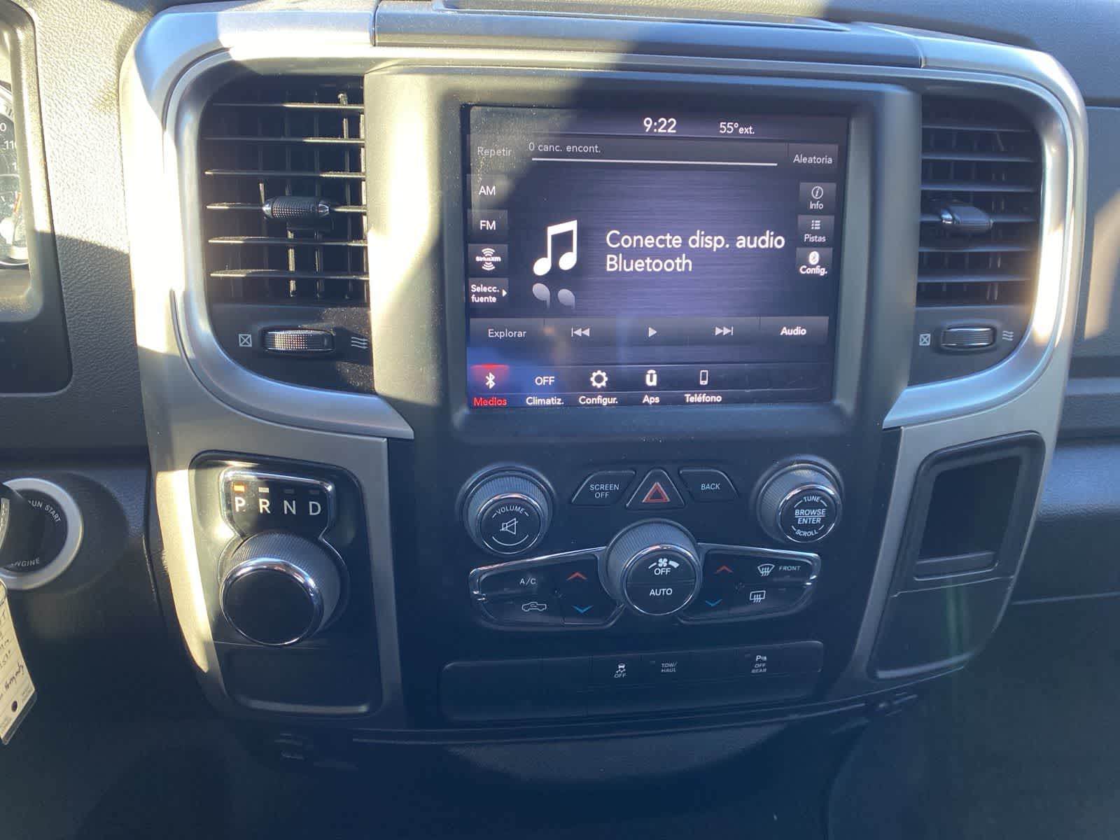 Thumbnail: 2019 RAM 1500 Classic - 14