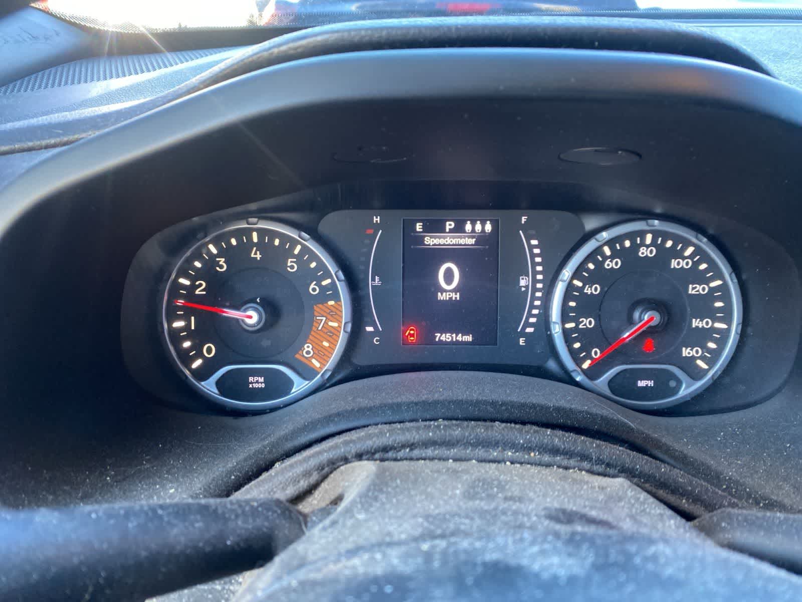 Thumbnail: 2019 Jeep Renegade - 12