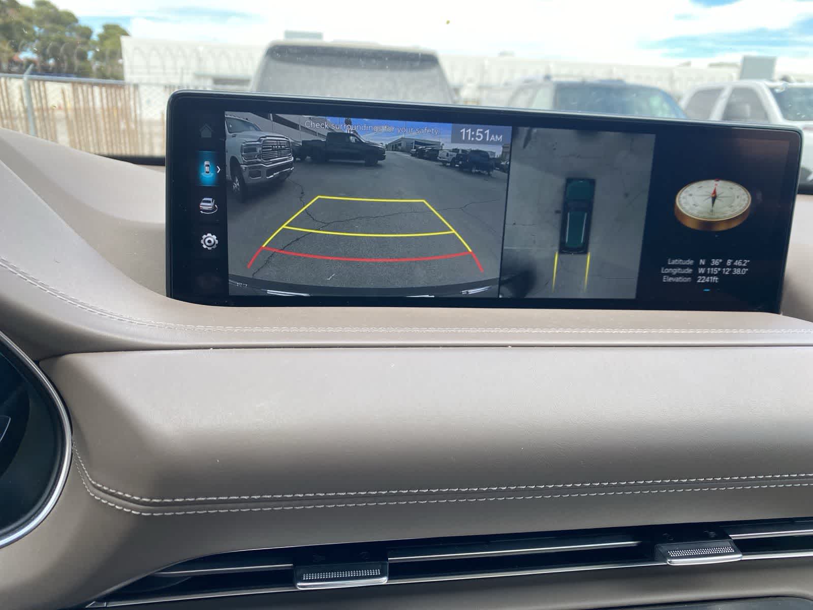 Thumbnail: 2023 Genesis GV80 - 17