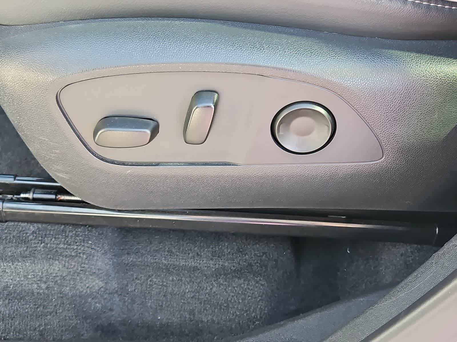 Thumbnail: 2025 Buick Enclave - 18