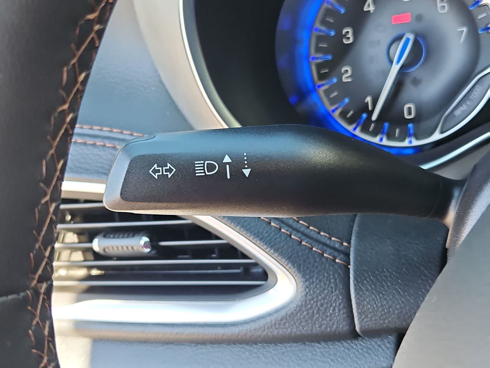 Thumbnail: 2026 Chrysler Pacifica - 26