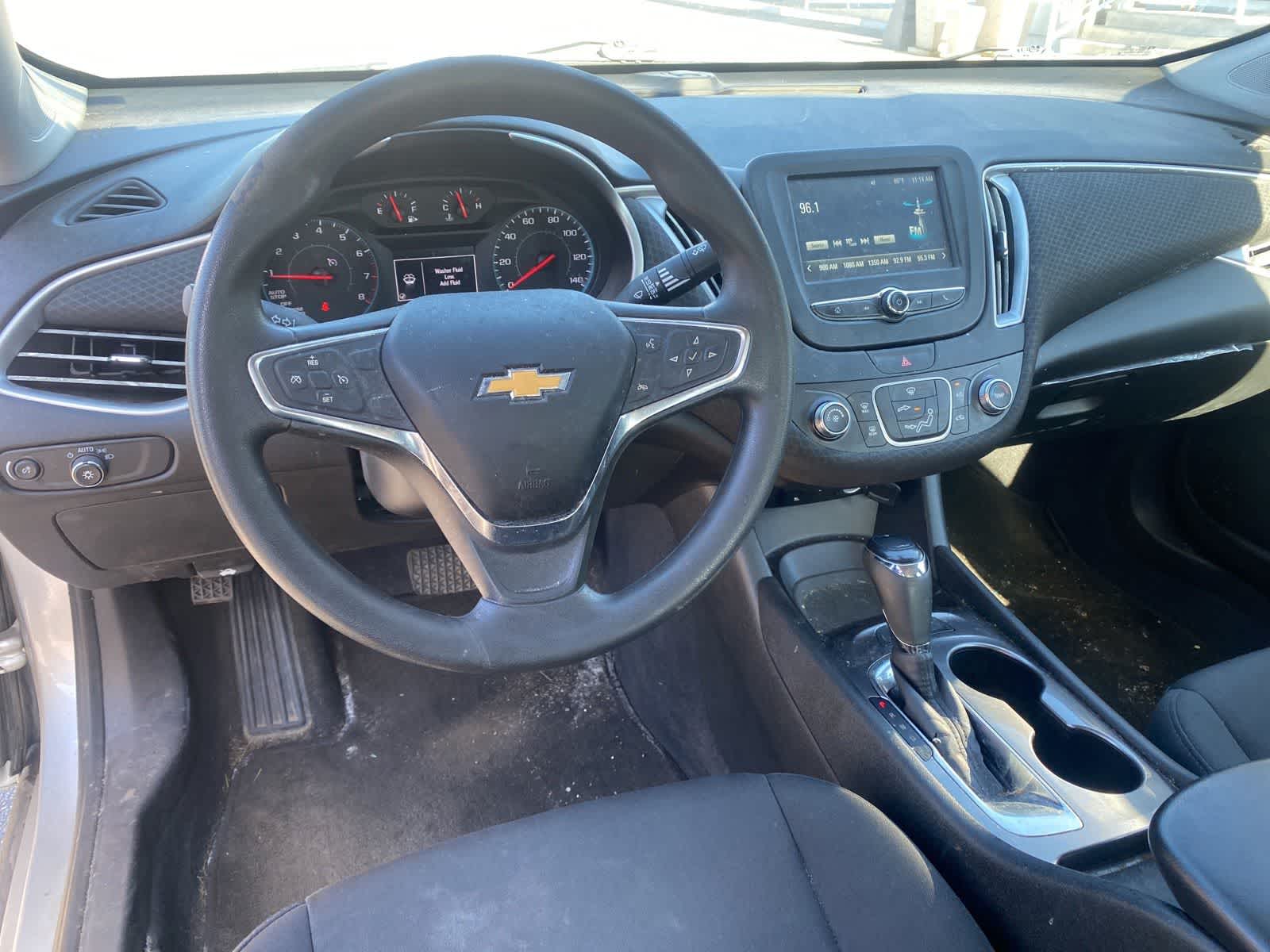 Thumbnail: 2018 Chevrolet Malibu - 11