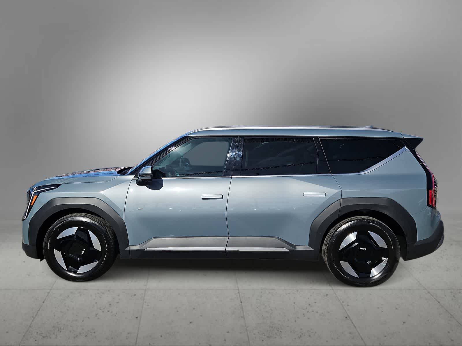 Thumbnail: 2024 Kia EV9 - 6