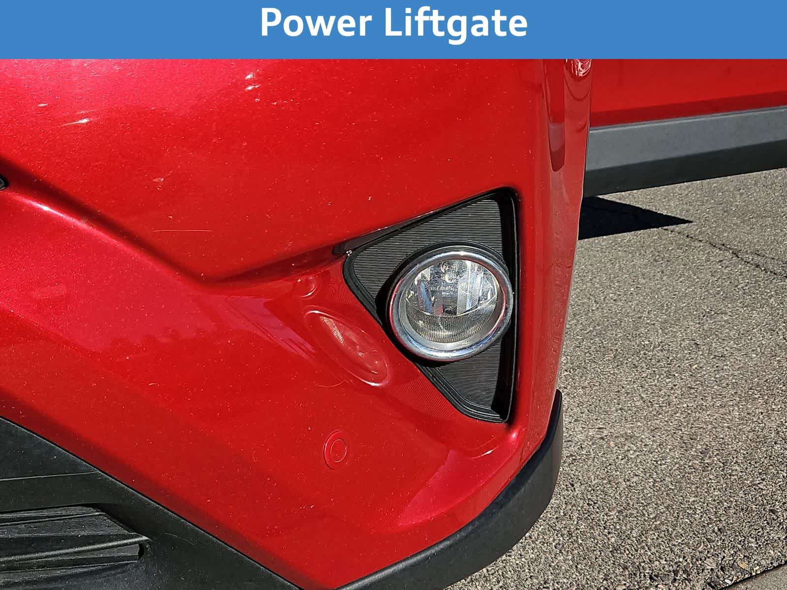 Thumbnail: 2016 Toyota RAV4 - 13