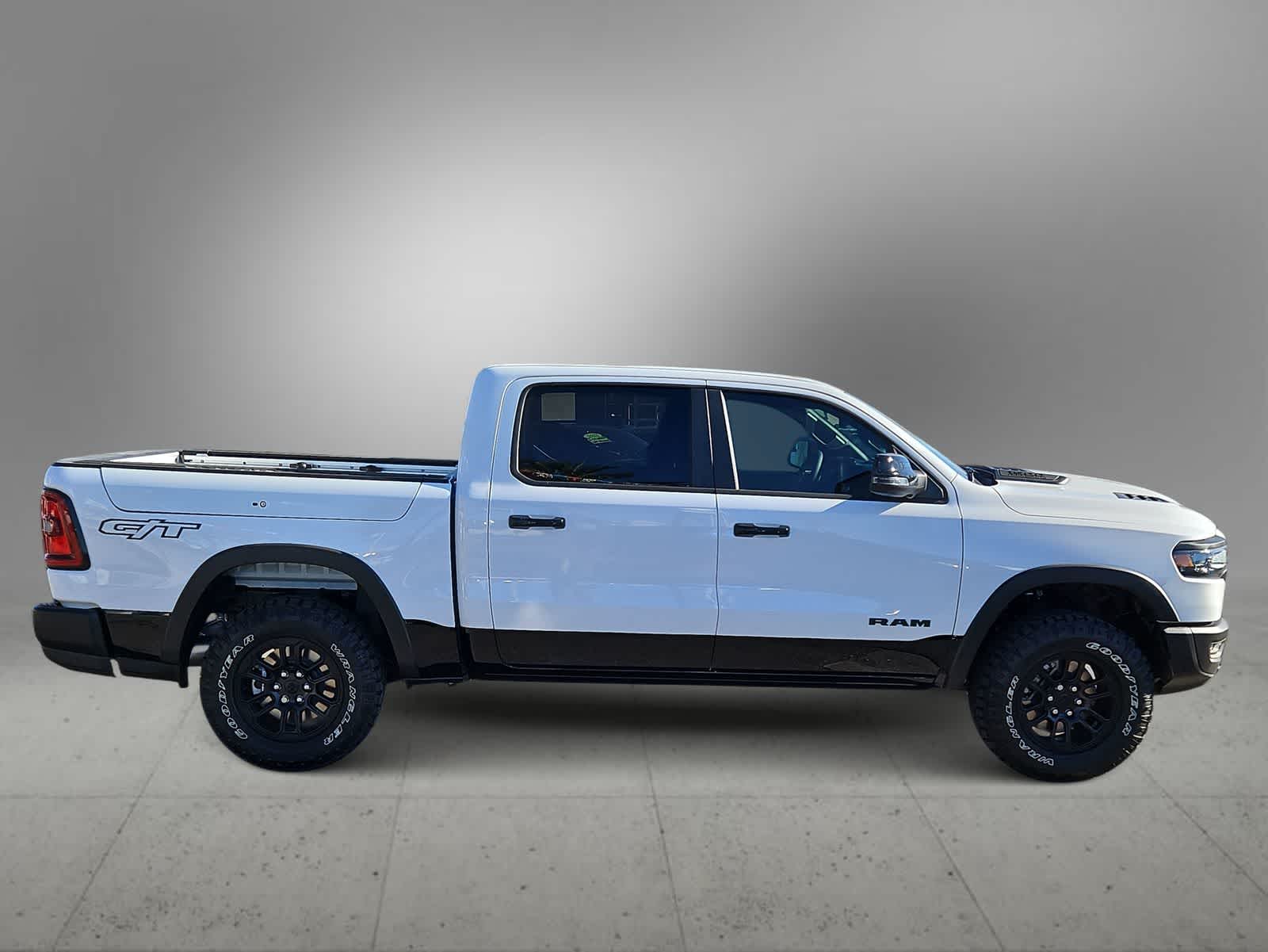 Thumbnail: 2026 RAM 1500 - 9