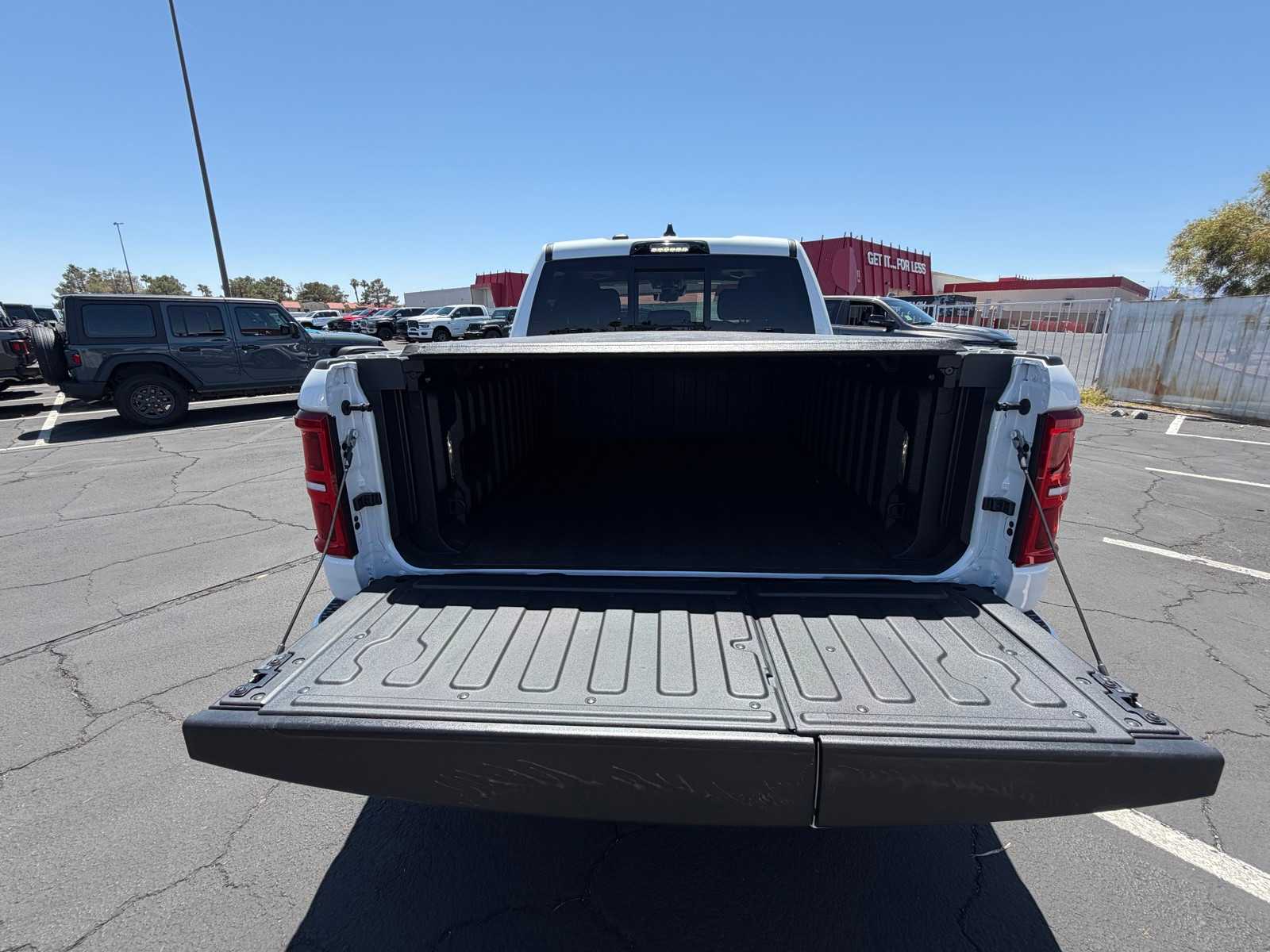 Thumbnail: 2026 RAM 1500 - 19