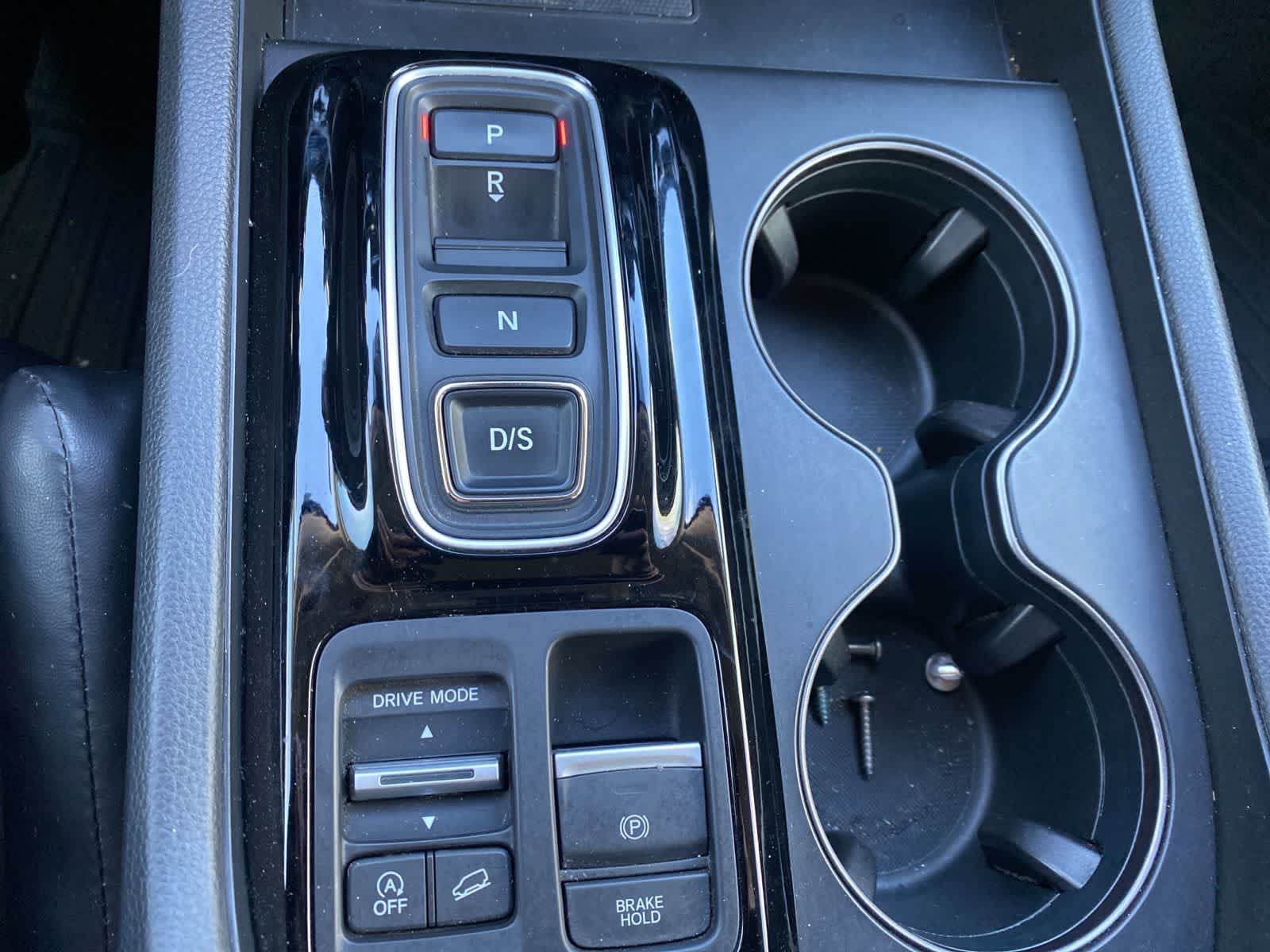 Thumbnail: 2024 Honda Pilot - 16