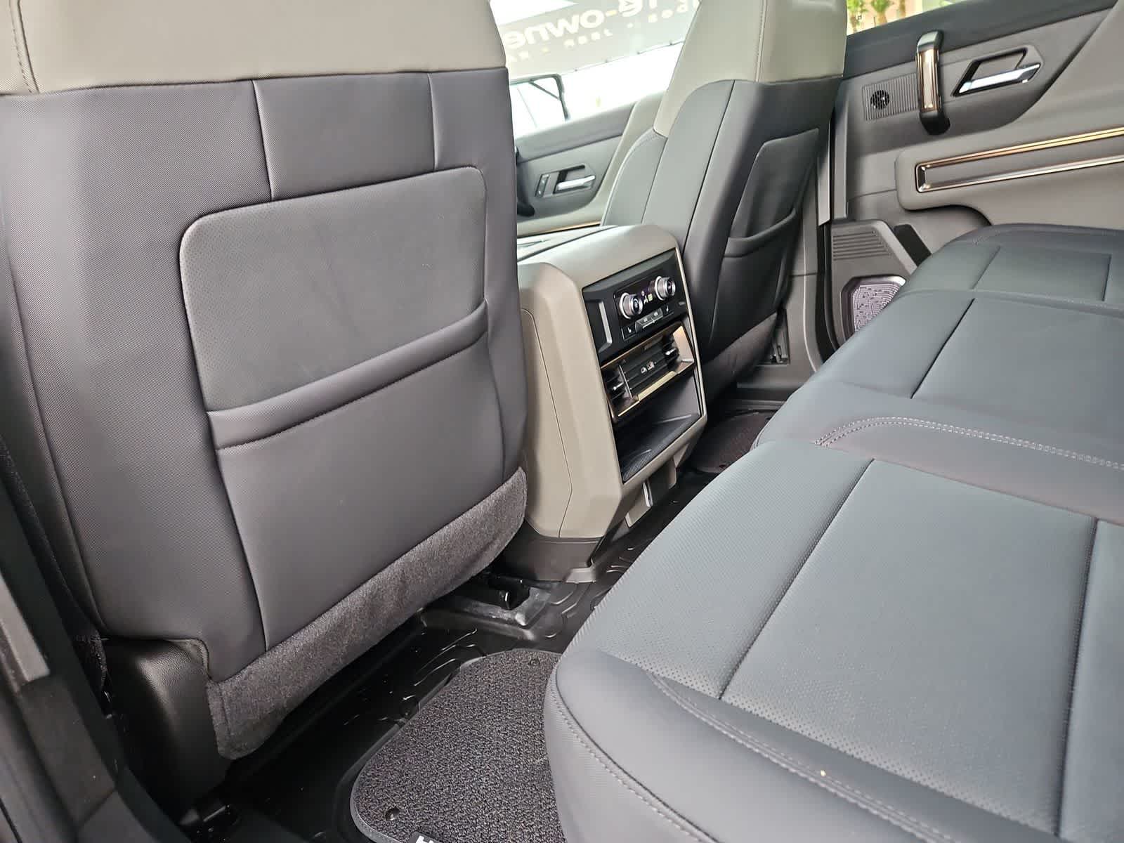 Thumbnail: 2024 GMC Hummer EV - 18