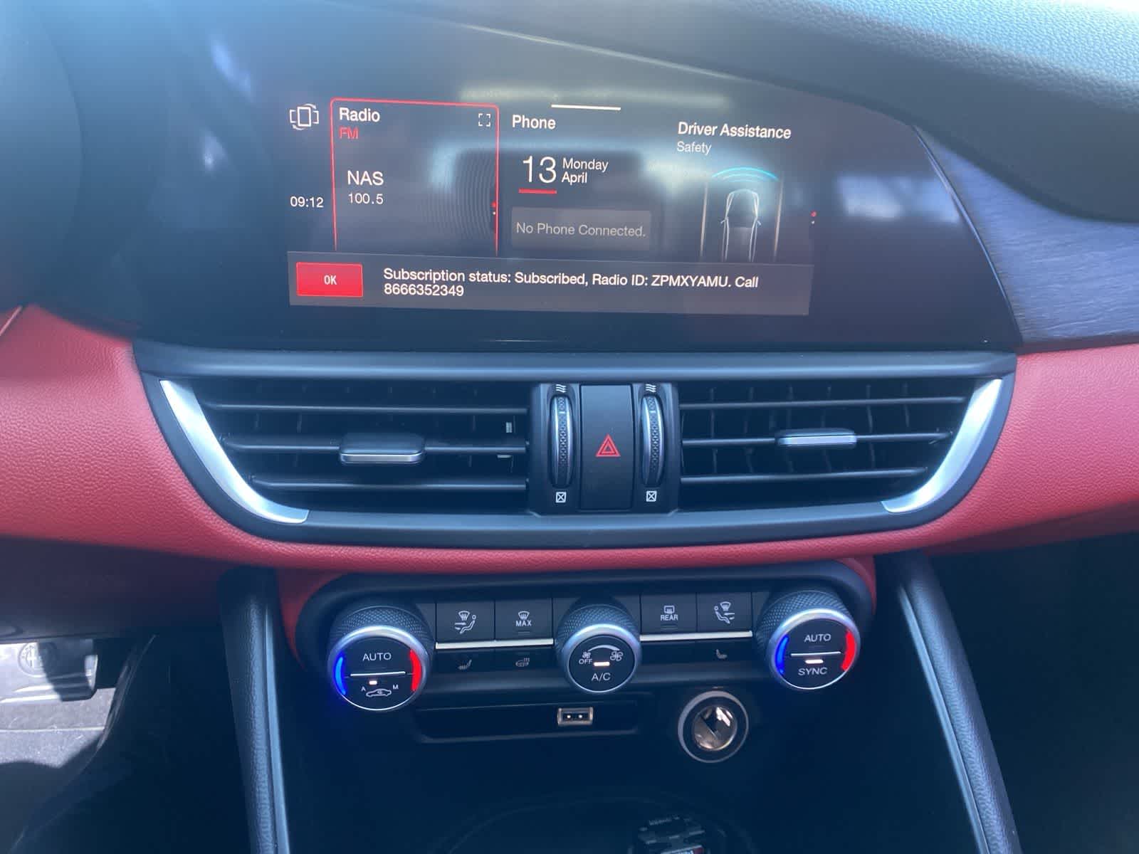 Thumbnail: 2020 Alfa Romeo Giulia - 15