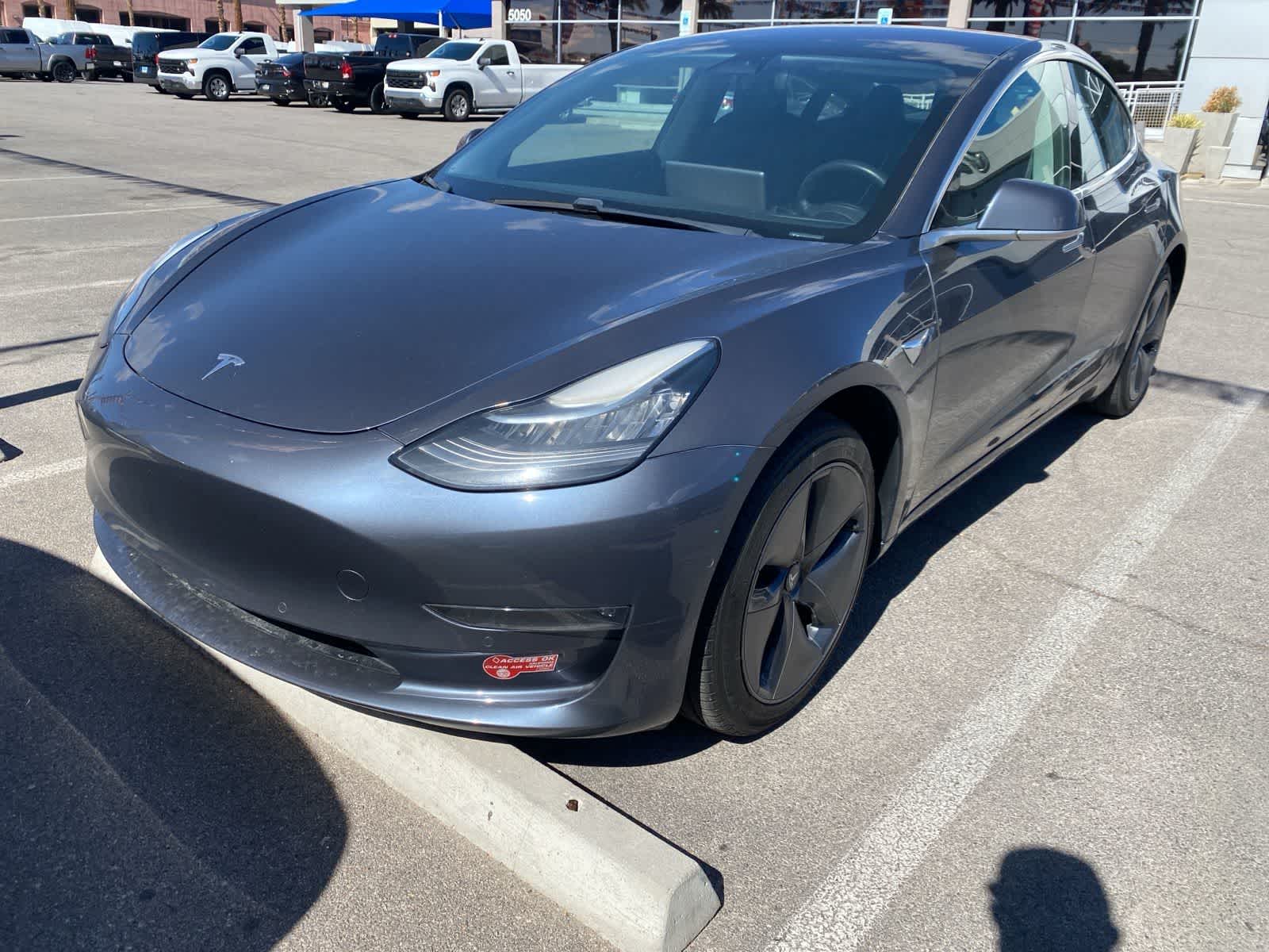 Thumbnail: 2018 Tesla Model 3 - 1