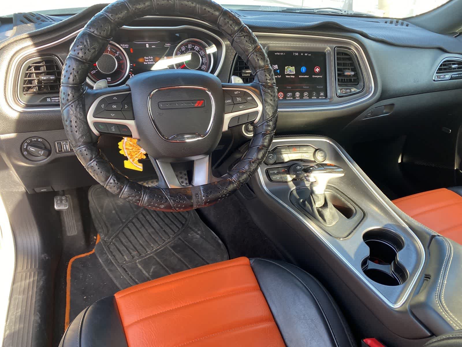 Thumbnail: 2015 Dodge Challenger - 11