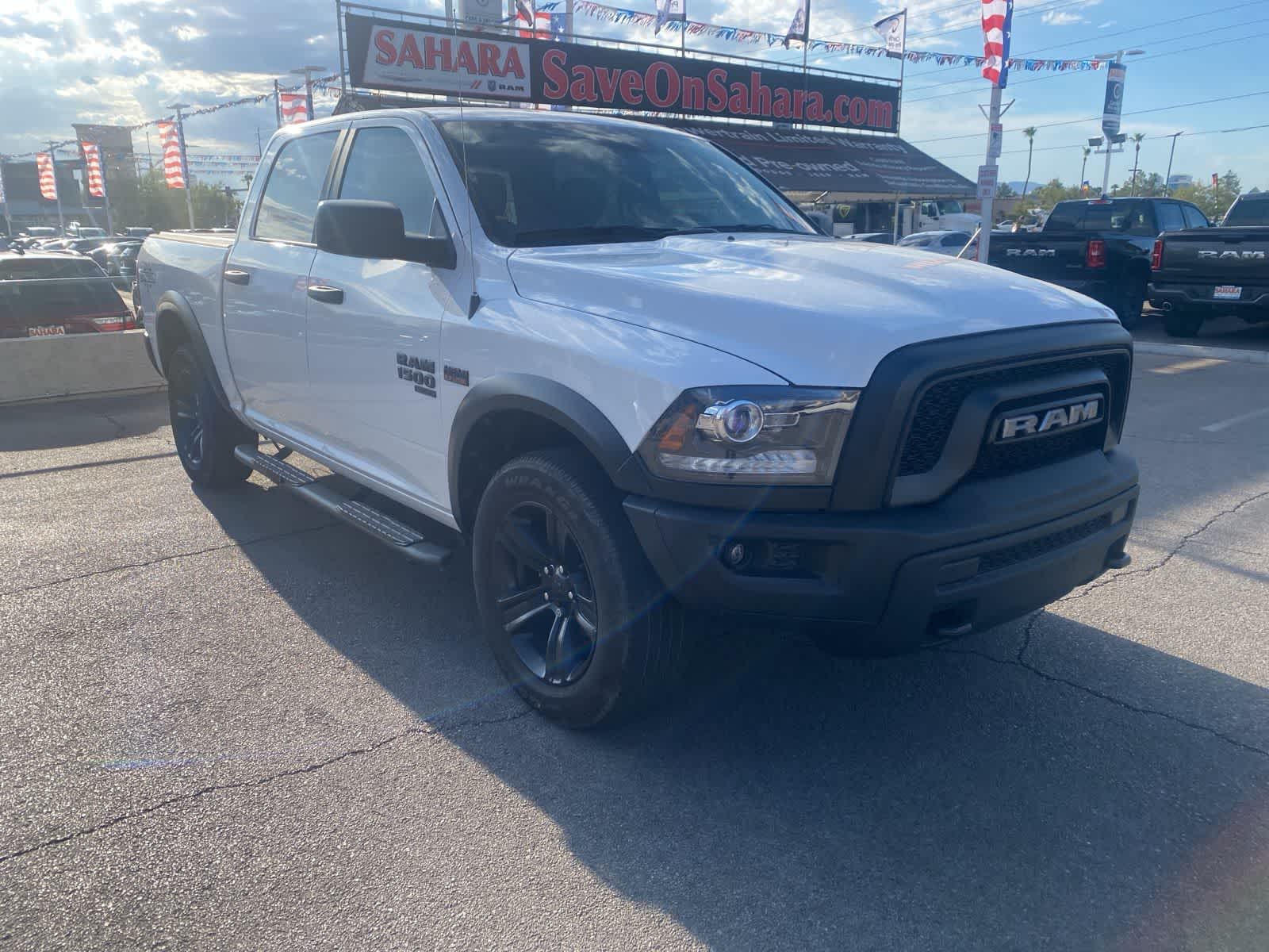 Thumbnail: 2021 RAM 1500 Classic - 3