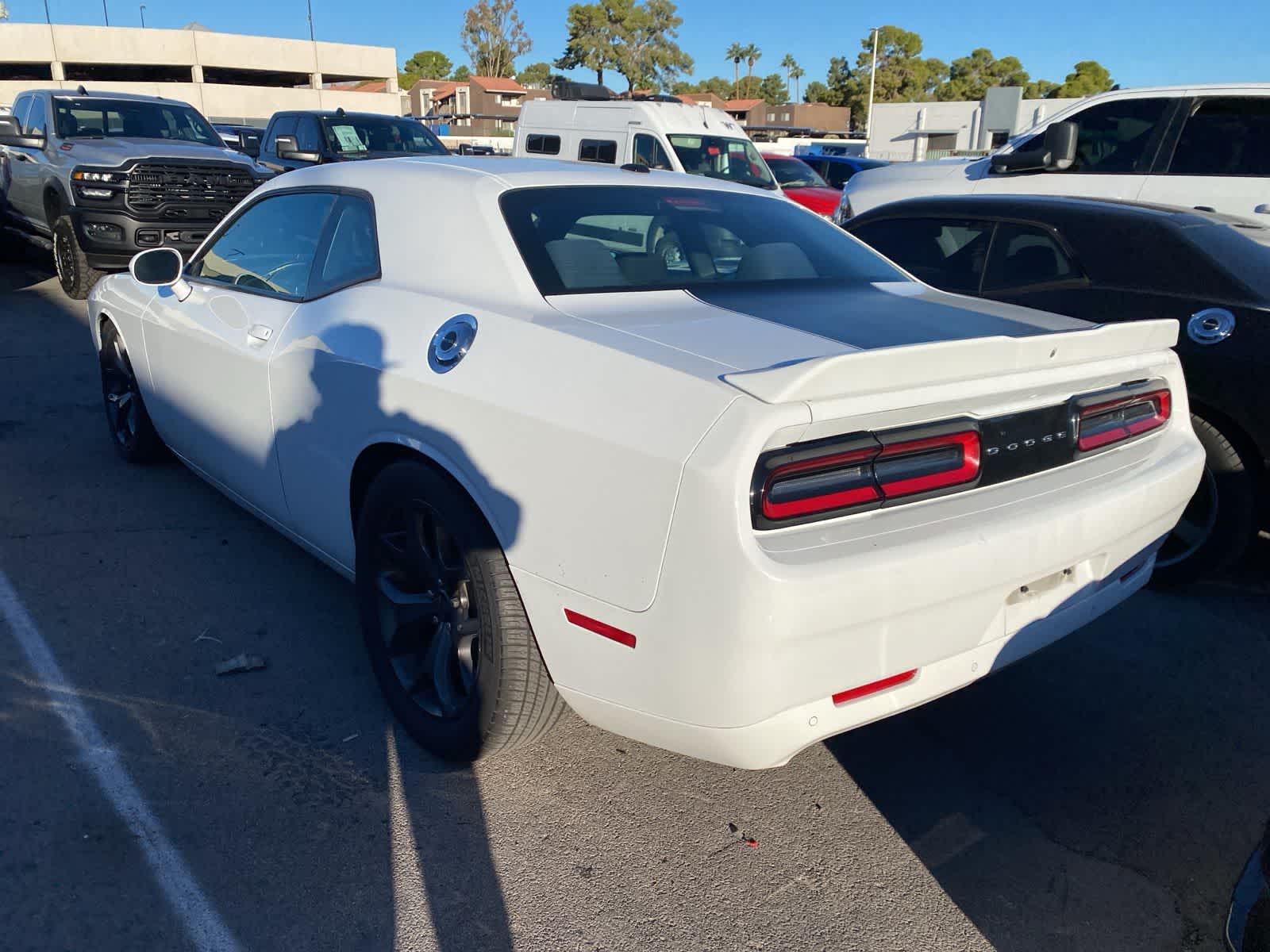 Thumbnail: 2019 Dodge Challenger - 6