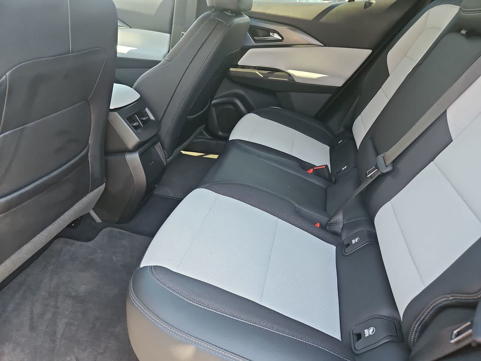 Thumbnail: 2024 Chevrolet Equinox - 18